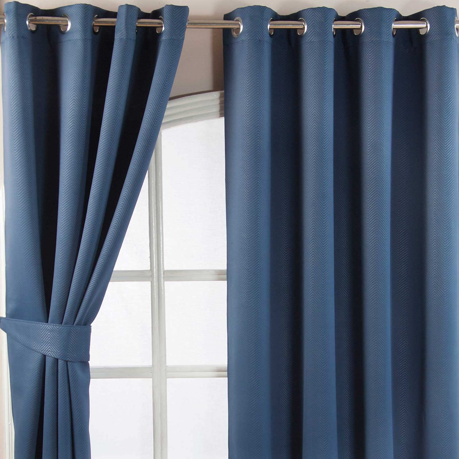 Homescapes Navy Blue Eyelet Ring Top Blackout Thermal Curtain Pair Width 117Cm (46") X 182Cm (72") Drop Herringbone Chevron Textured Retro Geometric Design. Free Swatches.