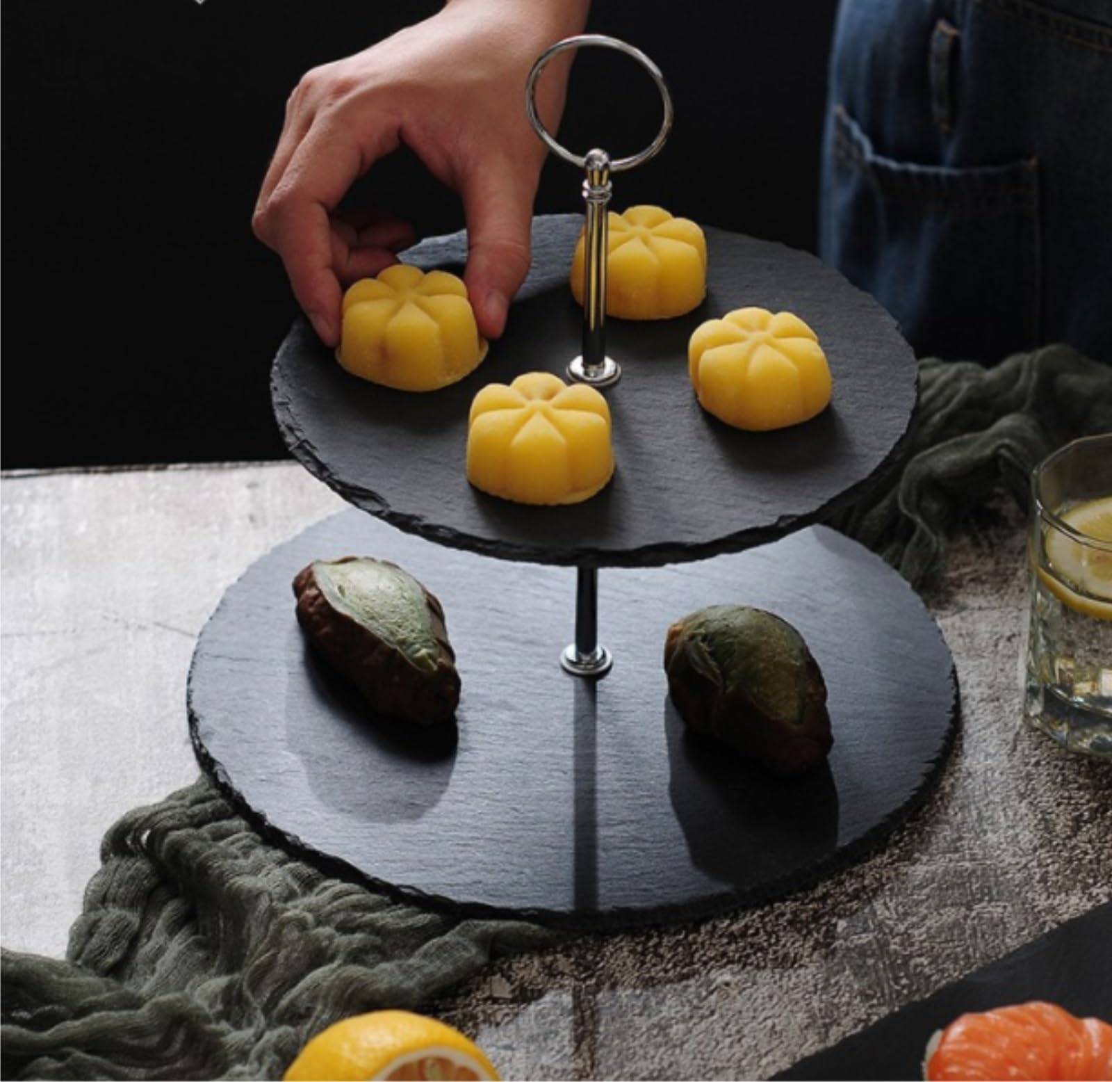 Stojak Na Torty Stojak Na Ciasto Okrągły Z Naturalnego Łupka O Nierównych Krawędziach, 3 Poziomy Patery Na Ciasta(25cm)