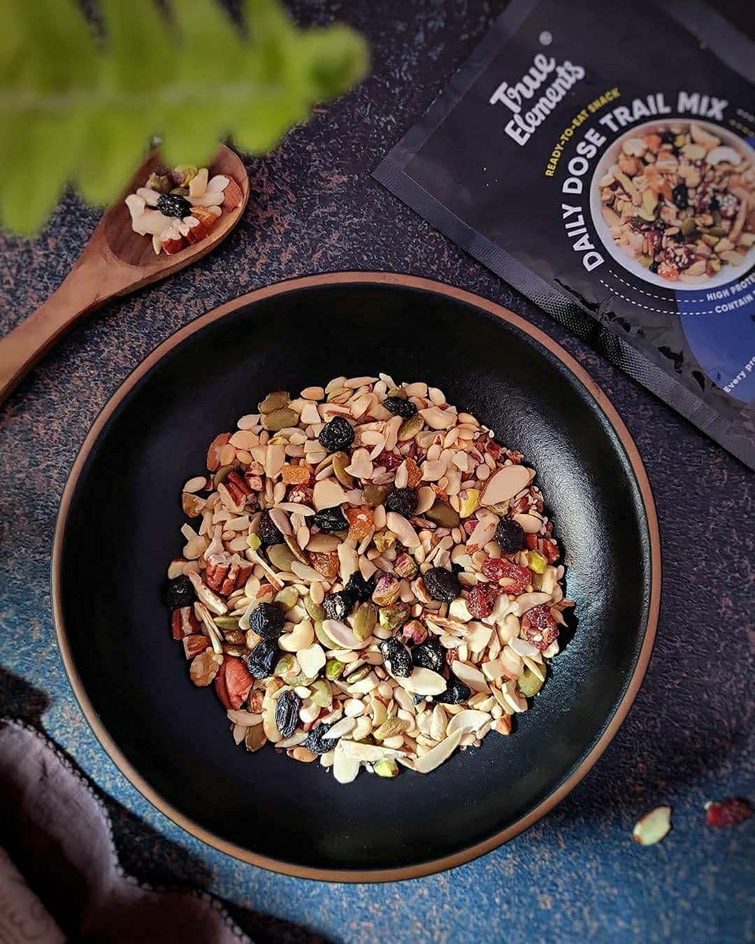True element daily mix, 125g | Almonds, pistachios, peckons, pumpkin seeds, flax, sesame, cranberry, blueberry | Fasting special | Seed and nut mixture | Festive Snacking | Basant Panchami Special True element daily mix, 125g | Almonds, pistachios, peckons, pumpkin seeds, flax, sesame, cranberry, blueberry | Fasting special | Seed and nut mixture | Festive Snacking | Basant Panchami Special