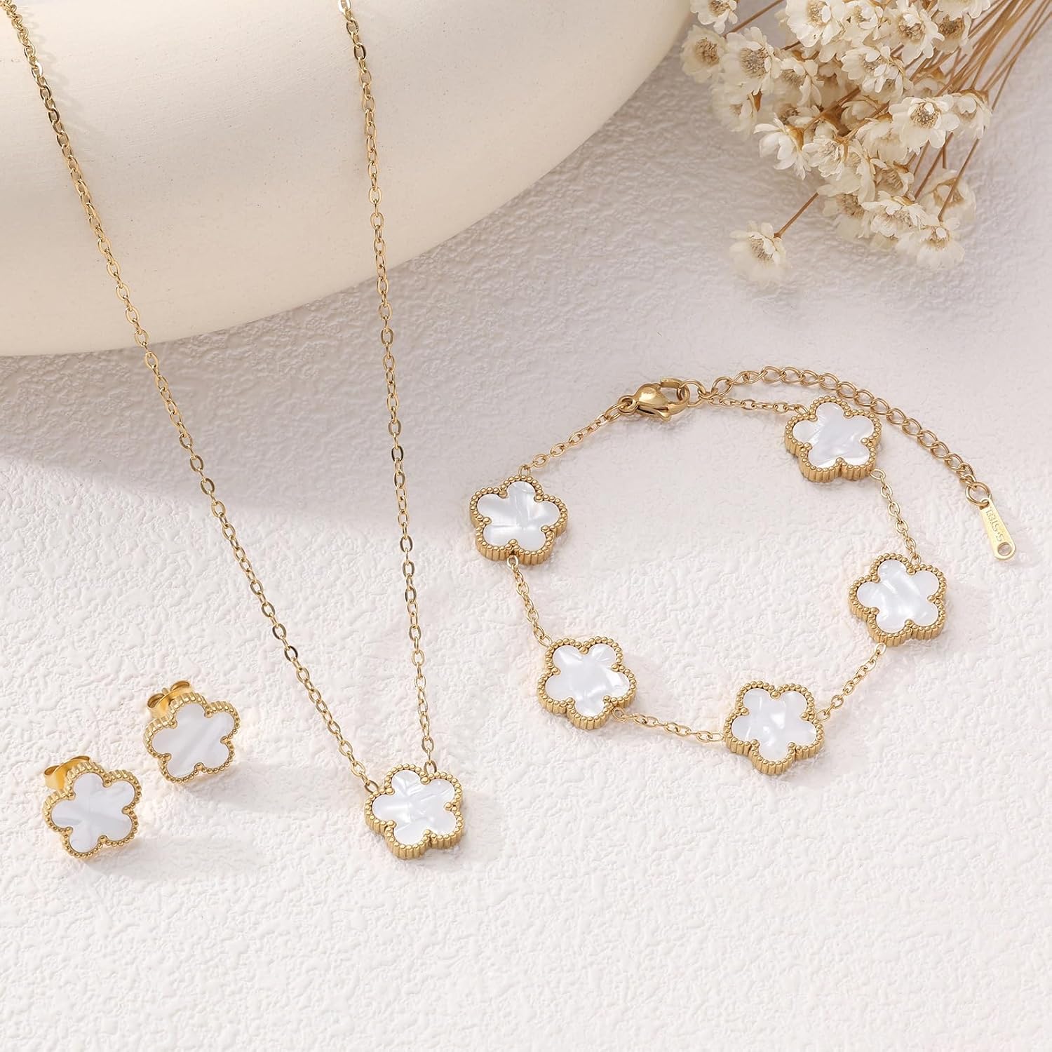 Clover Jewelry Set 18k Gold Plated Stainless Steel Women's Necklace Bracelet Earring Set Gold Necklace - Image 2