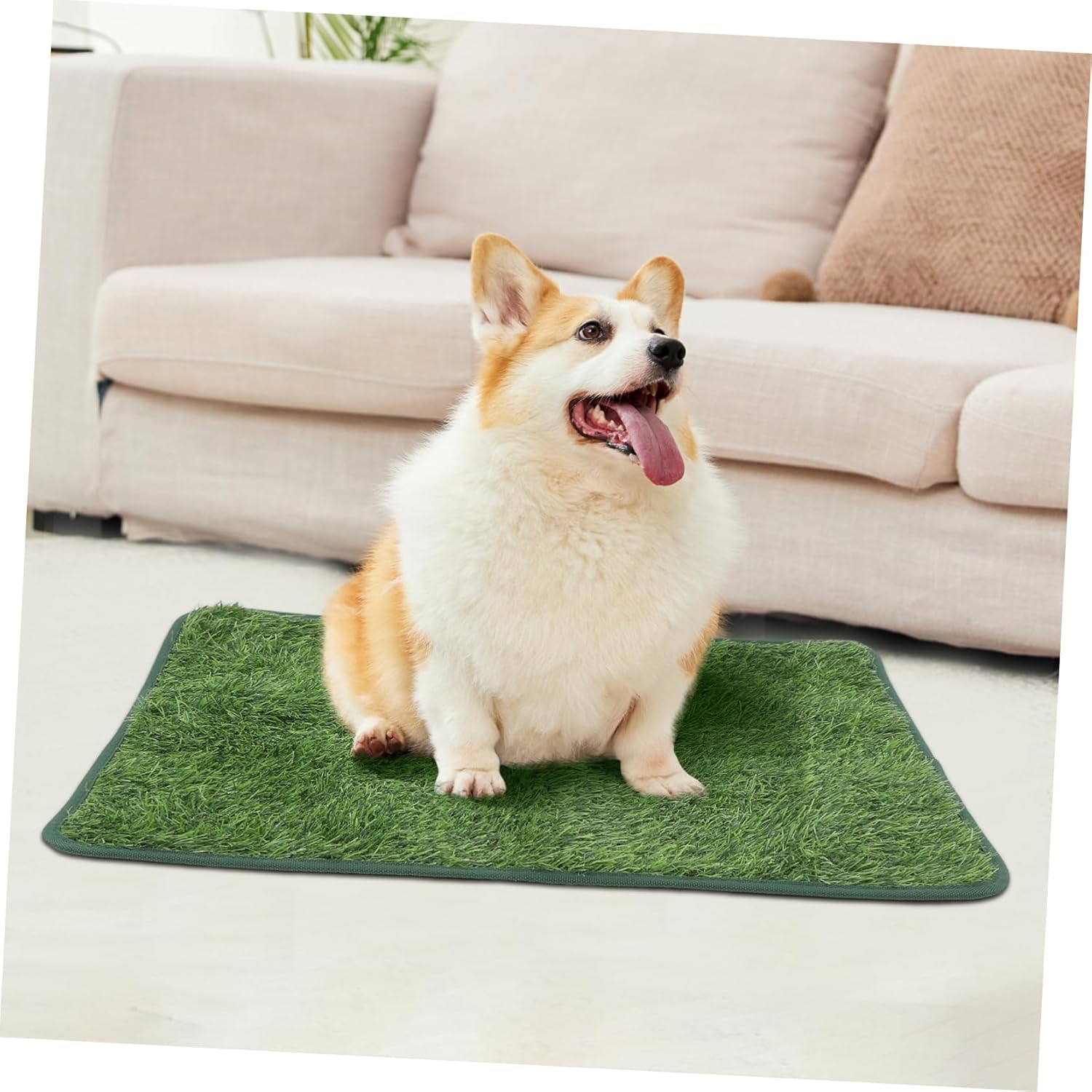 Wear Resistant Artificial Grass Pet Pee Mat Decorative Fake Grass Pad for Dogs and Cats Portable Reusable Dog Potty Mat with Strong and Water Absorption for Indoor and Outdoor Use