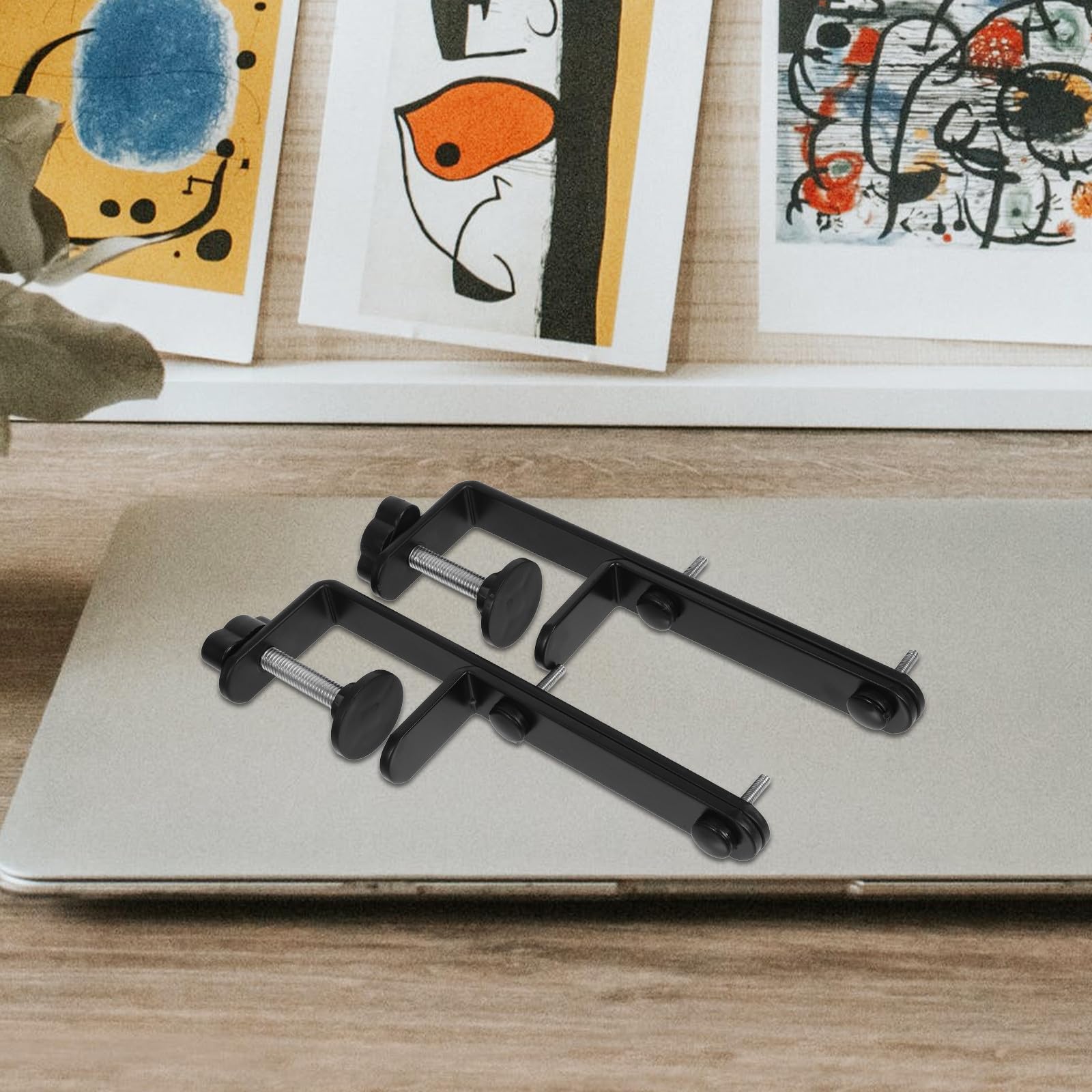 BETOOKY Schreibtisch Stabil und Elegant 2 Stück Lochwandständer aus Edelstahl und ABS mit Einfacher Montage als Zubehör für Büro und Gaming Schreibtisch