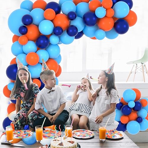 Miniatura 3 de Kit de guirnalda de globos azules y naranjas, 126 globos azul marino, azul claro, naranja, globos de aluminio a cuadros negros y blancos para niños,