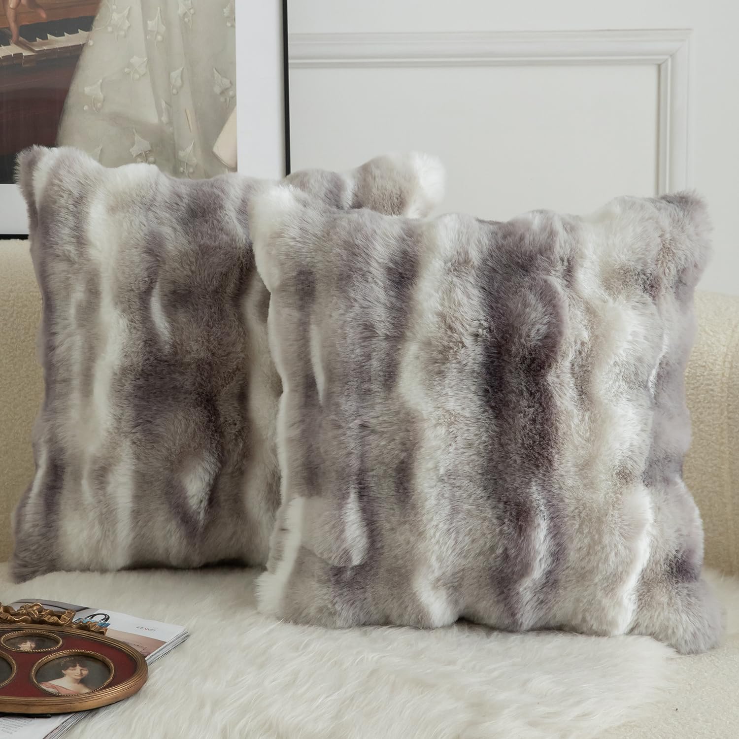 MANDIOO Pack of 2 Thick Plush Wool Decorative Throw Pillow Covers Super Soft Wave Bubble Fur Velvet Cushion Covers Pillow Shams for Couch Bed Living