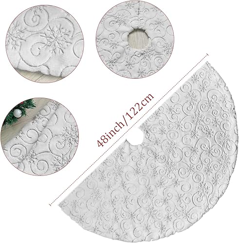 Vista 174 de Faldones de felpa para árbol de Navidad, 36 pulgadas, tapete de lujo de piel sintética blanca nevada con copos de nieve dorados para decoración