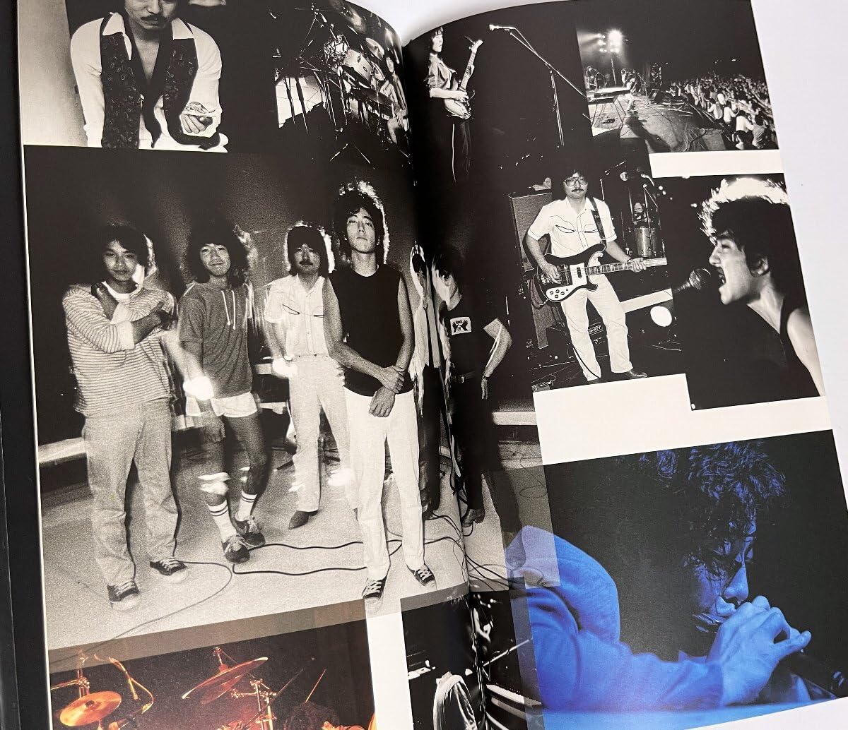 新しい佐野元春ファンの方へ！　 1980-2010関連書籍＆ツアーパンフetc… 新しい佐野元春ファンの方へ！ 1980-2010関連書籍＆ツアーパンフ