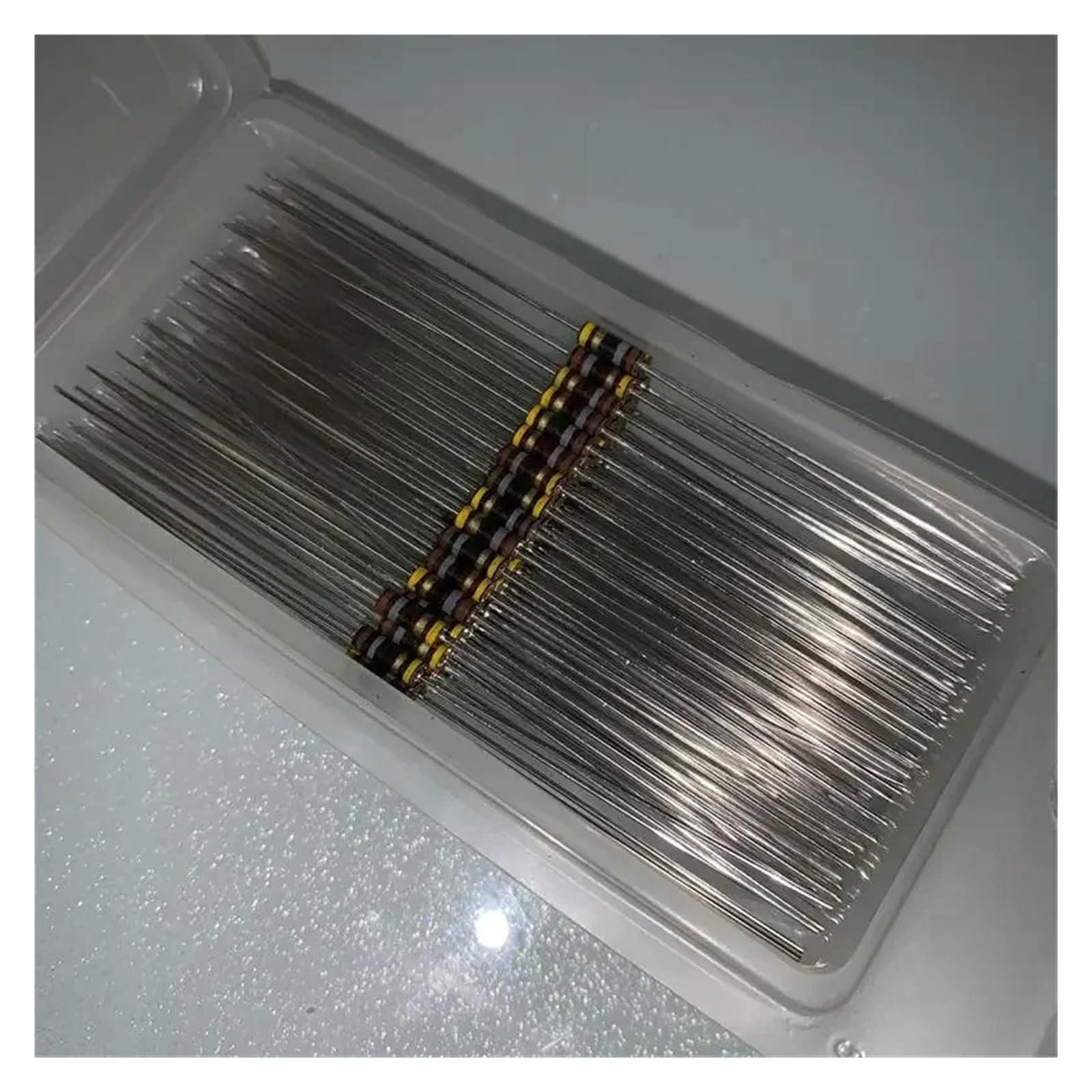 LEOTNNDQ 10pcs AB1/4W 18R audio resistors