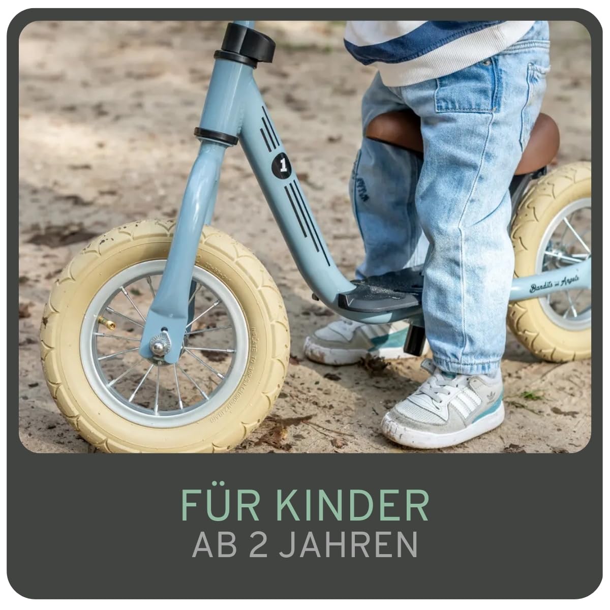 Bandits & Angels Metall-Laufrad Starter Retro mit Trittbrett ab 2 Jahren – grünes Laufrad – Verstellbarer Sattel 29 bis 39 cm – für Jungen und Mädchen – niedriger Einstieg mit Trittbrett