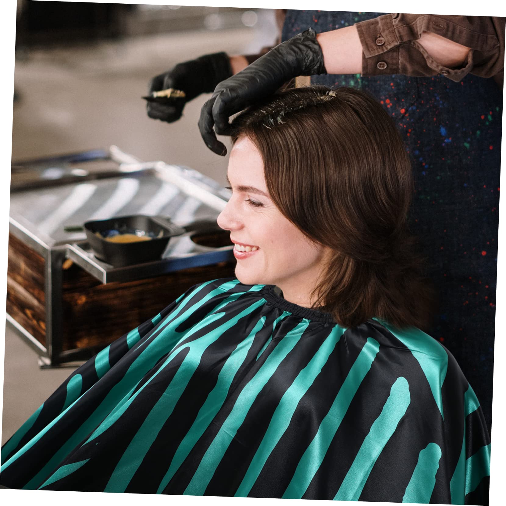 Per Taglio Capelli Da Barbiere Grembiule Da Salone in Materiale Traspirante Per Acconciature e Tinture Adattabile Collo Di Ragazzo Ragazza Ragazza e Adulti