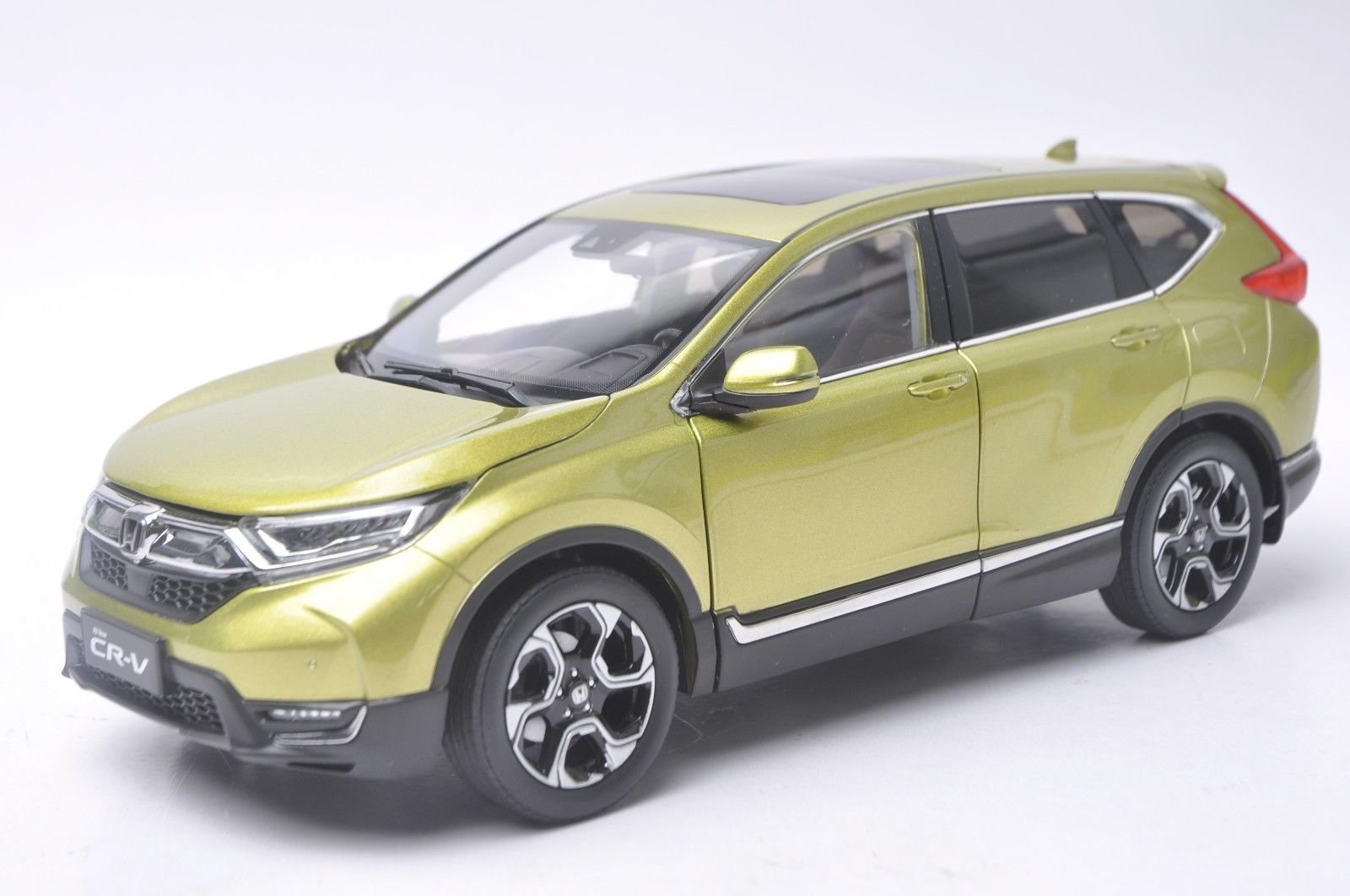 Amazon | ミニカー 1/18 Honda CR-V ホンダ 2017 (グリーン) CRV ダイ
