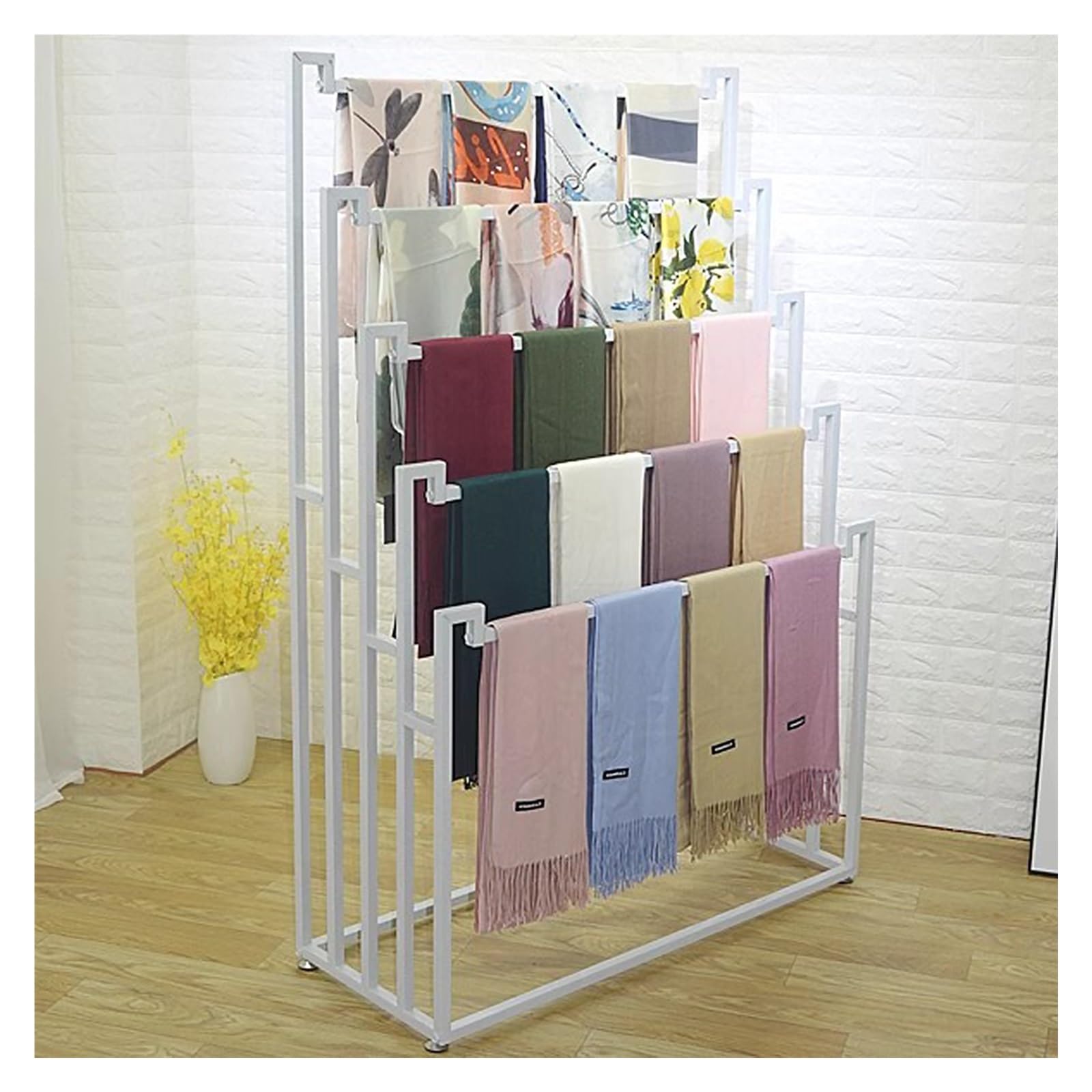 Portant à foulards autoportant idéal pour l'agencement de magasin de d et dressing de chambre