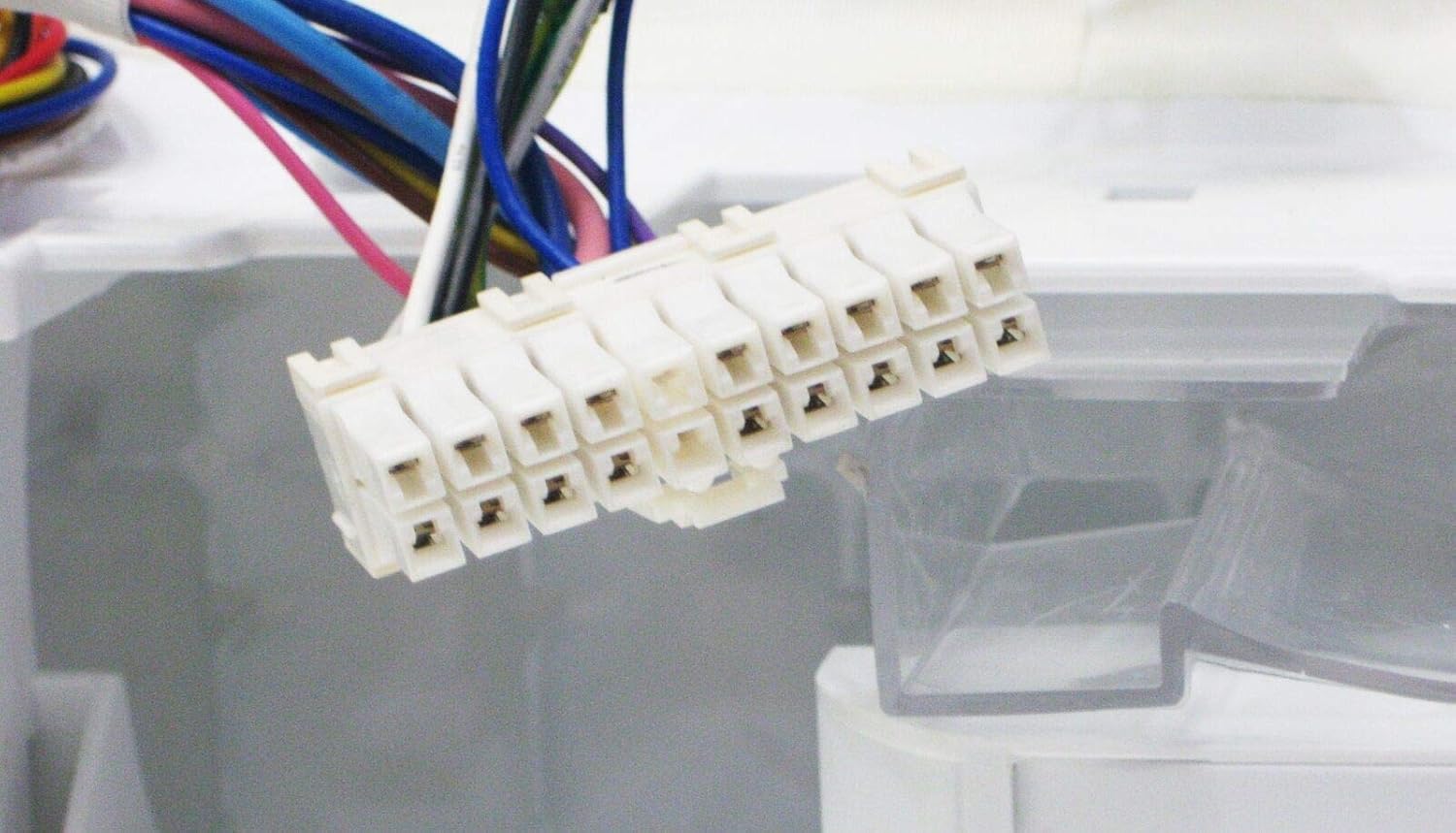 AEQ73110205 for LG Refrigerator Ice Maker Assembly Kit