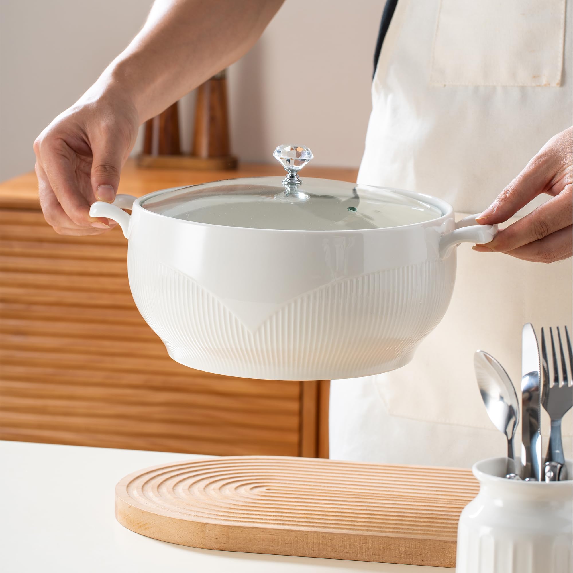 ceramiczna miska do zupy z pokrywką, pojemność 3,5 L, porcelanowa miska do zupy z dwoma uchwytami, odporna na kuchenkę mikrofalową, zmywarkę i piekarnik, kolor biały