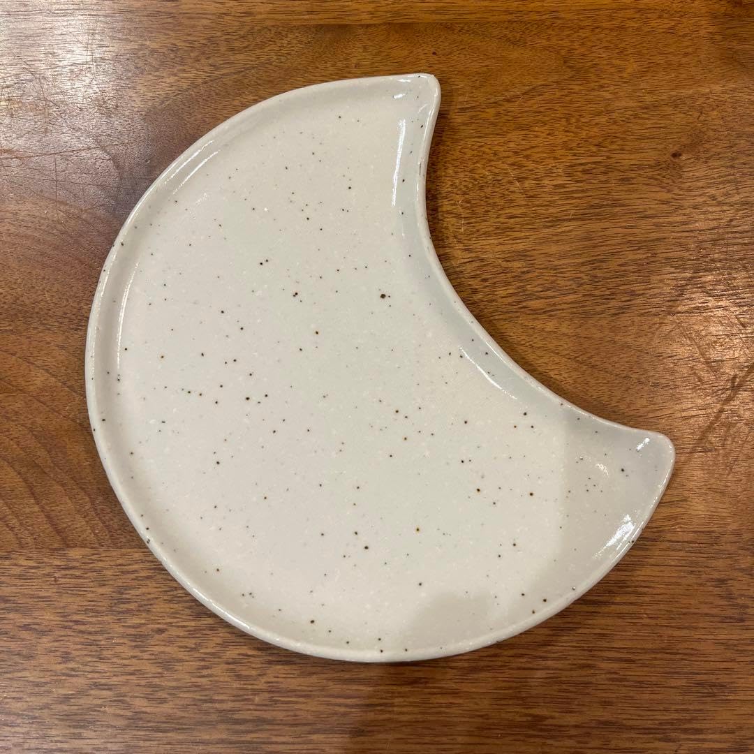三日月型陶器皿 直径20cm プレート