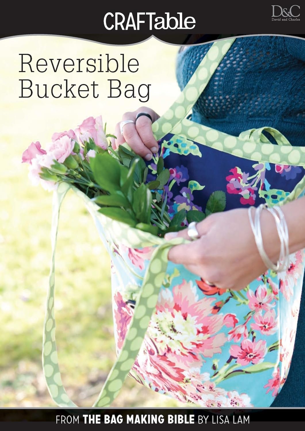 Buy Reversible Bucket Bag Sewing Pattern: The Complete Guide to Sewing and Customizing Your Own Unique Bags — BookShops.in