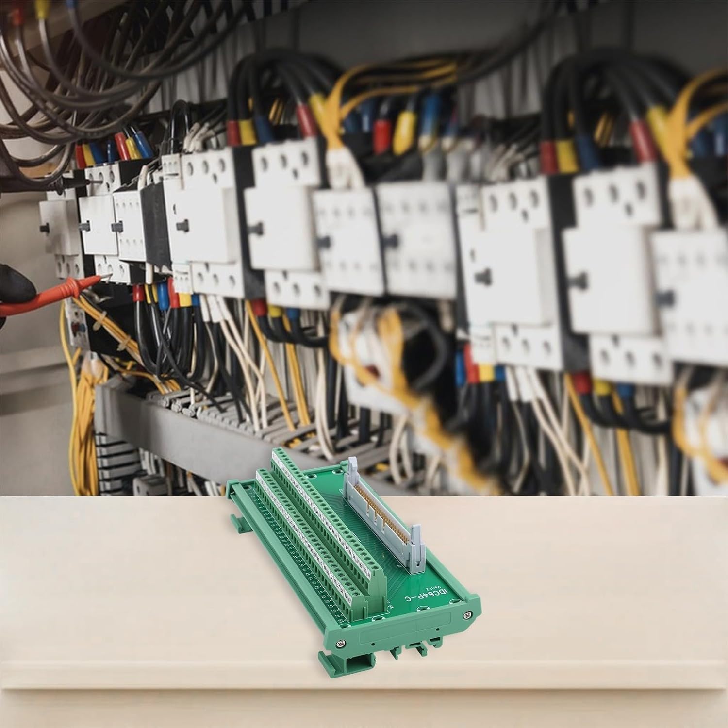 IDC64P-C 64 Pin Terminal Block Connector with PVC Shell for Industrial Control Systems,DIN Rail Mount, 183x87 mm Compact Green Design for Reliable Low-Frequency Connections