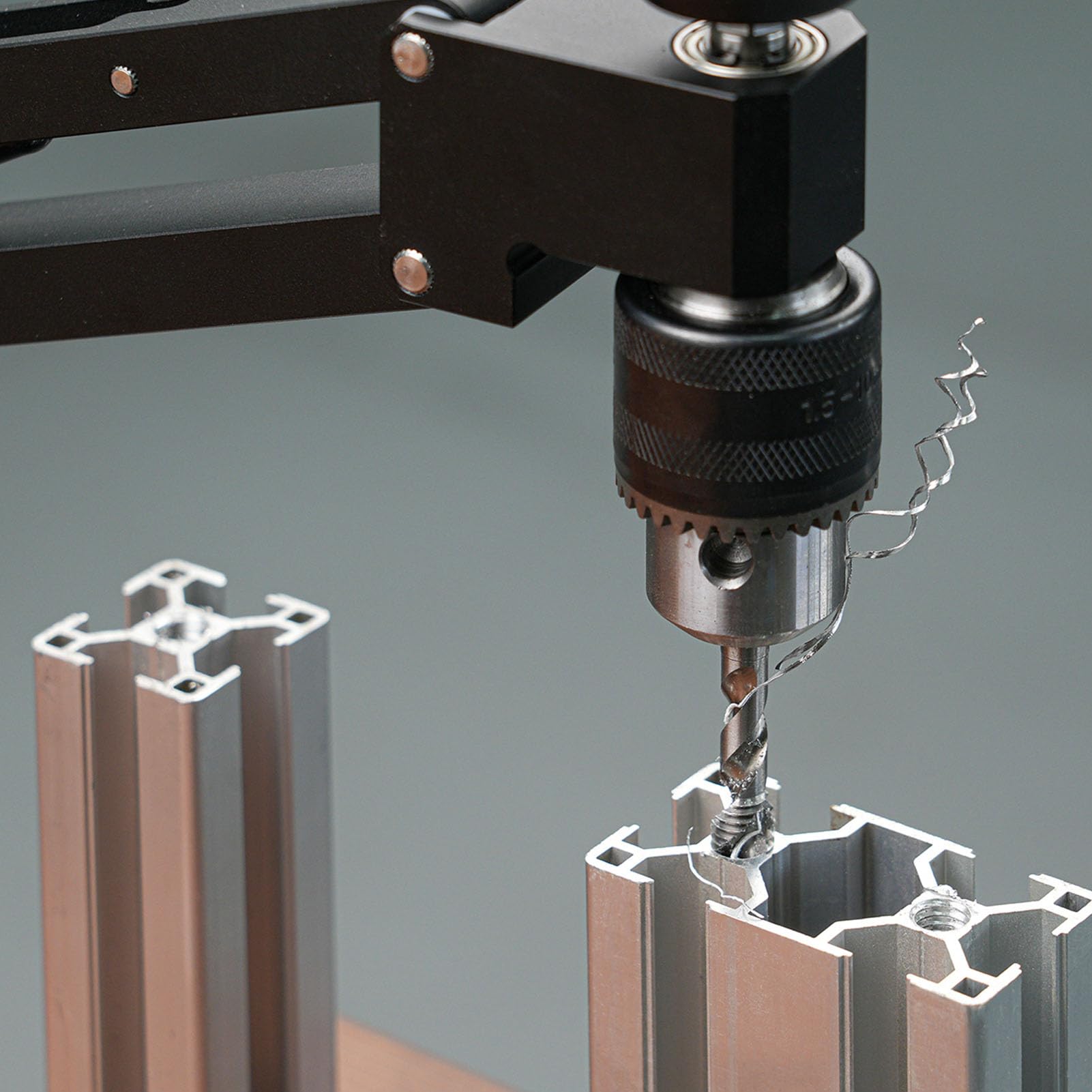 Soporte Voladizo para Roscar, Aleación de Aluminio CNC Brazo Robótico de Carrera de 5,12 Pulgadas Varilla de Soporte Ajustable con Abrazadera de Fijación Brazo Flexible para