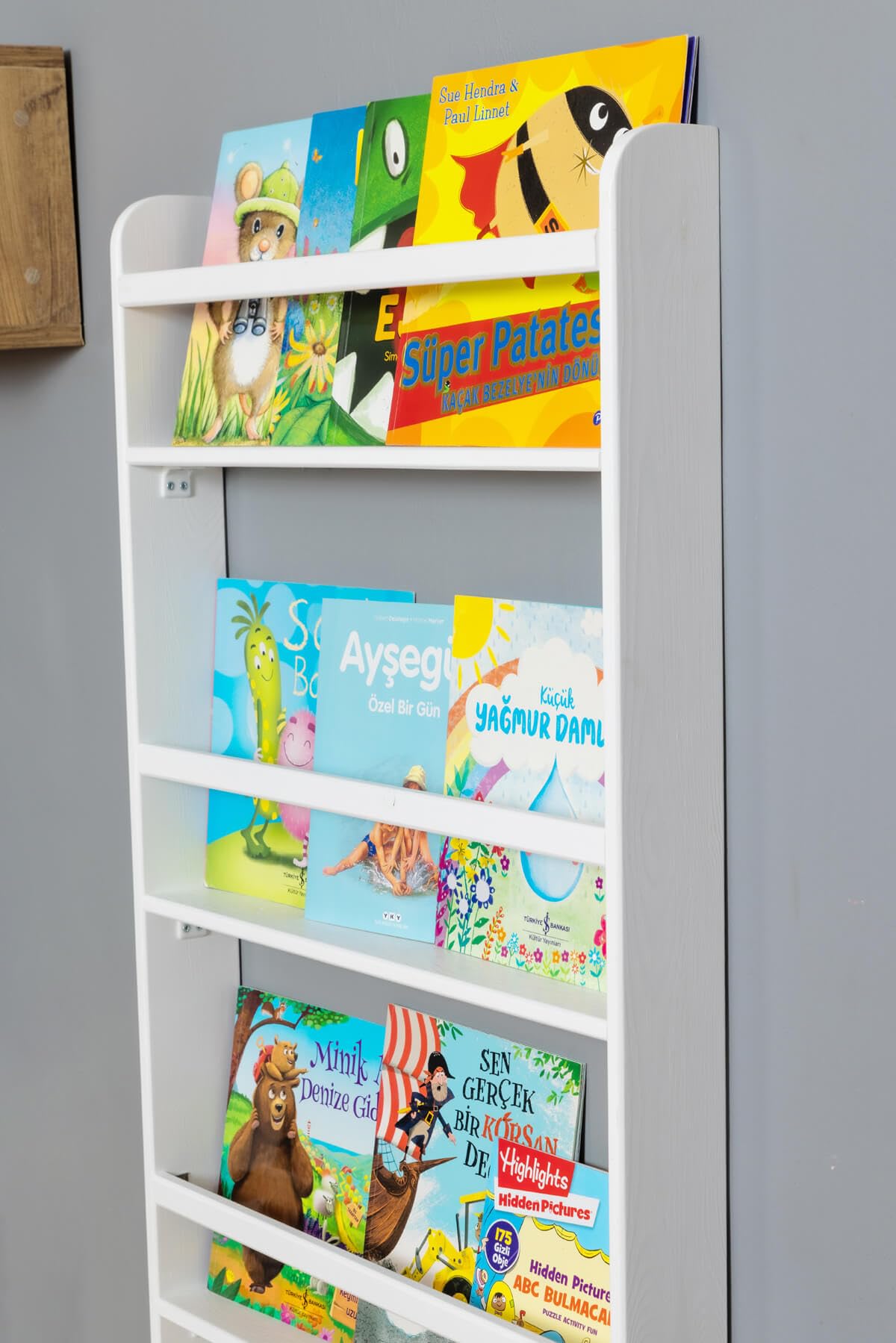 Handmade Solidwood Wall Mounted Montessori Kids Bookshelf, 4 Tier Book Display for Children Bedroom, Nursery Furniture Bookcase, Solid Wood Pine Tree