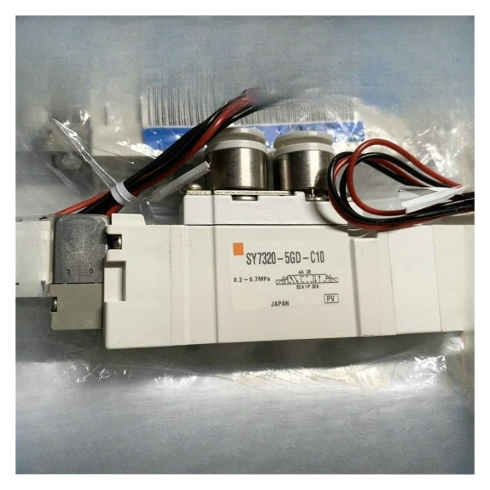 SJJBVPYX 1PCS solenoid valve SY73205GDC10 pneumatic components