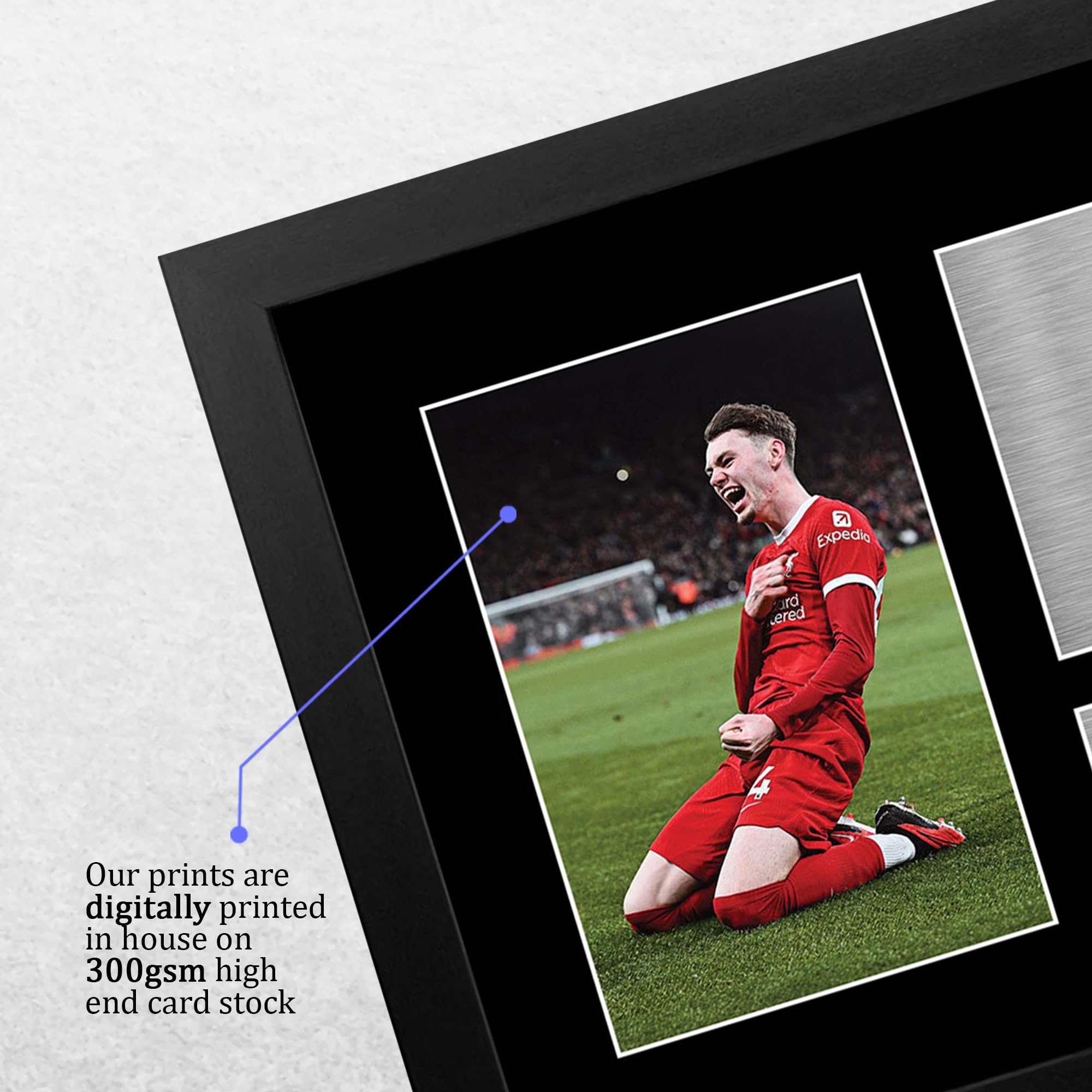 リバプールFC サイン入りフォトグラフ写真 フレーム付き リバプールFC サイン入りフォトグラフ写真 フレーム付き Amazon