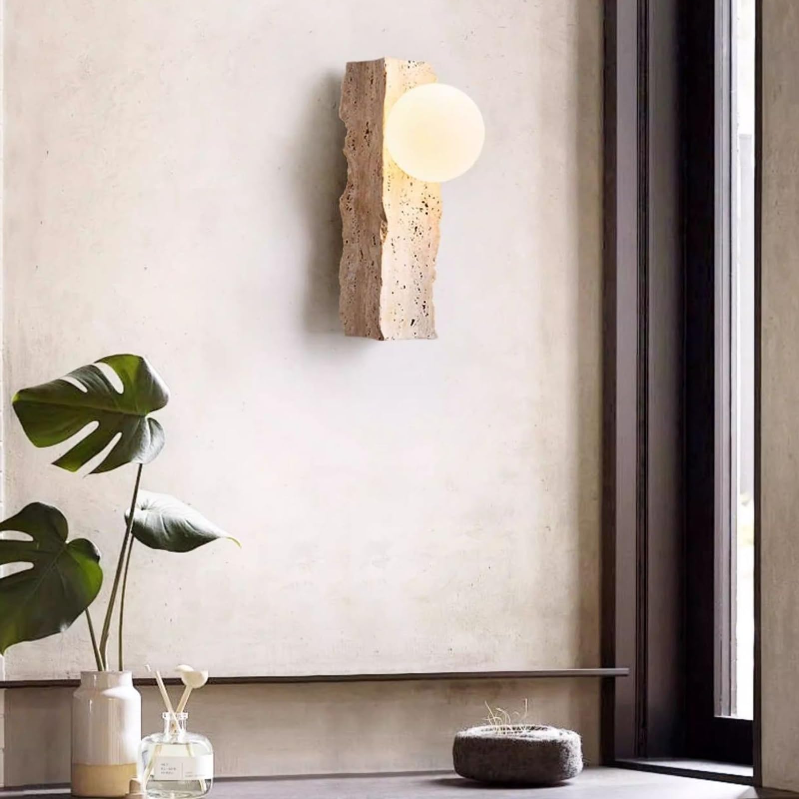 Aplique de pared de travertino moderno, lámpara de pared cableada | Lámpara de pared de piedra de cueva amarilla con pantalla de cristal globo, luz de pared Wabi Sabi de estilo japonés