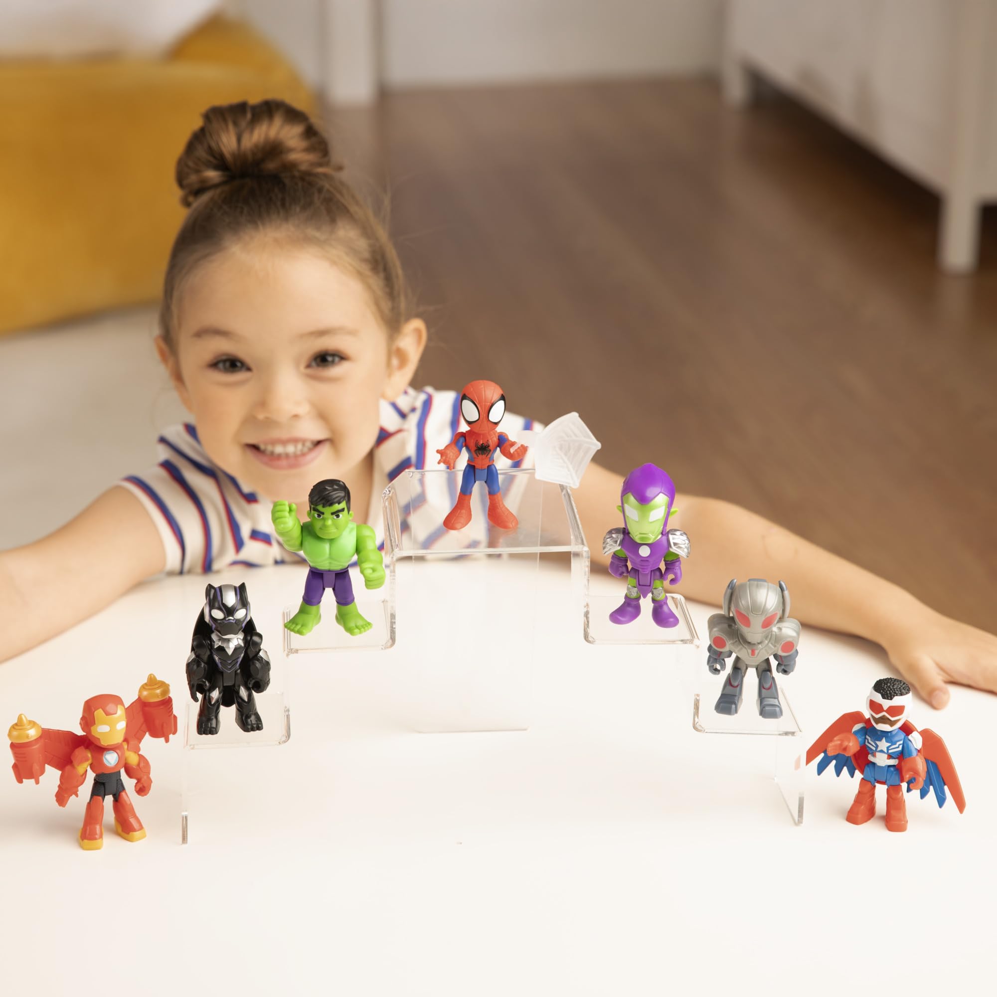 Kolekcja Spidey and Iron Man: Avengers Team-Up z postaciami z seriali "Spidey i Super-kumple" oraz "Iron Man and His Awesome Friends" Marvela