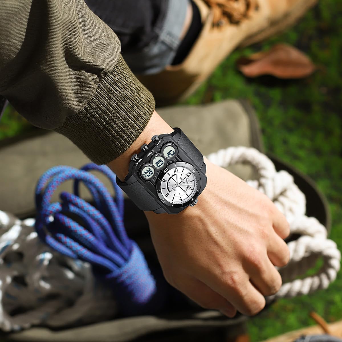 findtime Reloj analógico digital único para hombre, doble zona horaria, deportivo, al aire libre, cuadrado, grande, alarma, cronómetro, cuenta regresiva, LED, luminoso, negro y verde