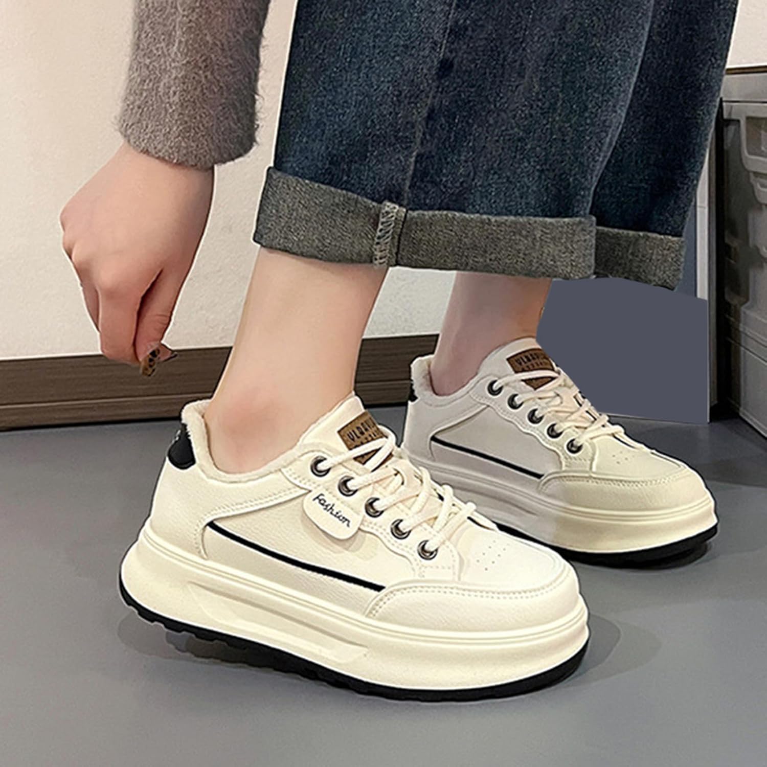 [JUI3N] 裏起毛 厚底スニーカー 裏ボア 美脚 脚長 レースアップ ハイカット レディース 暖かい 保温 防寒 防雪 滑らない