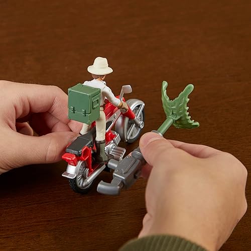 Miniatura 3 de Indiana Jones Worlds of Adventure Helena Shaw Figura de acción con juguete de motocicleta, 2.5 pulgadas, figuras de acción para niños a partir de 4