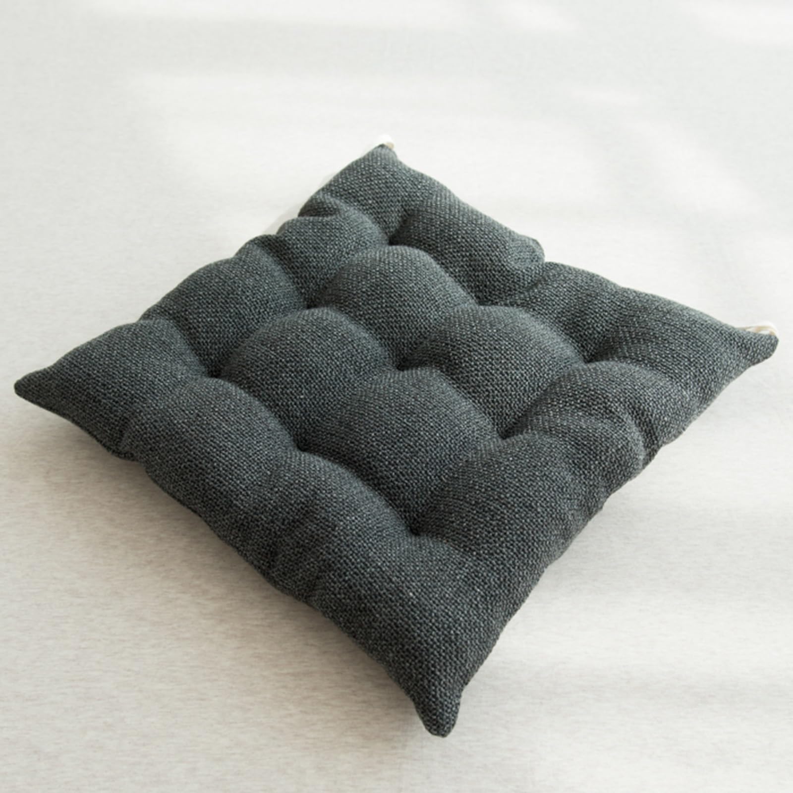 Coussin de siège doux Konsilsa pour soulager l'assise avec attaches