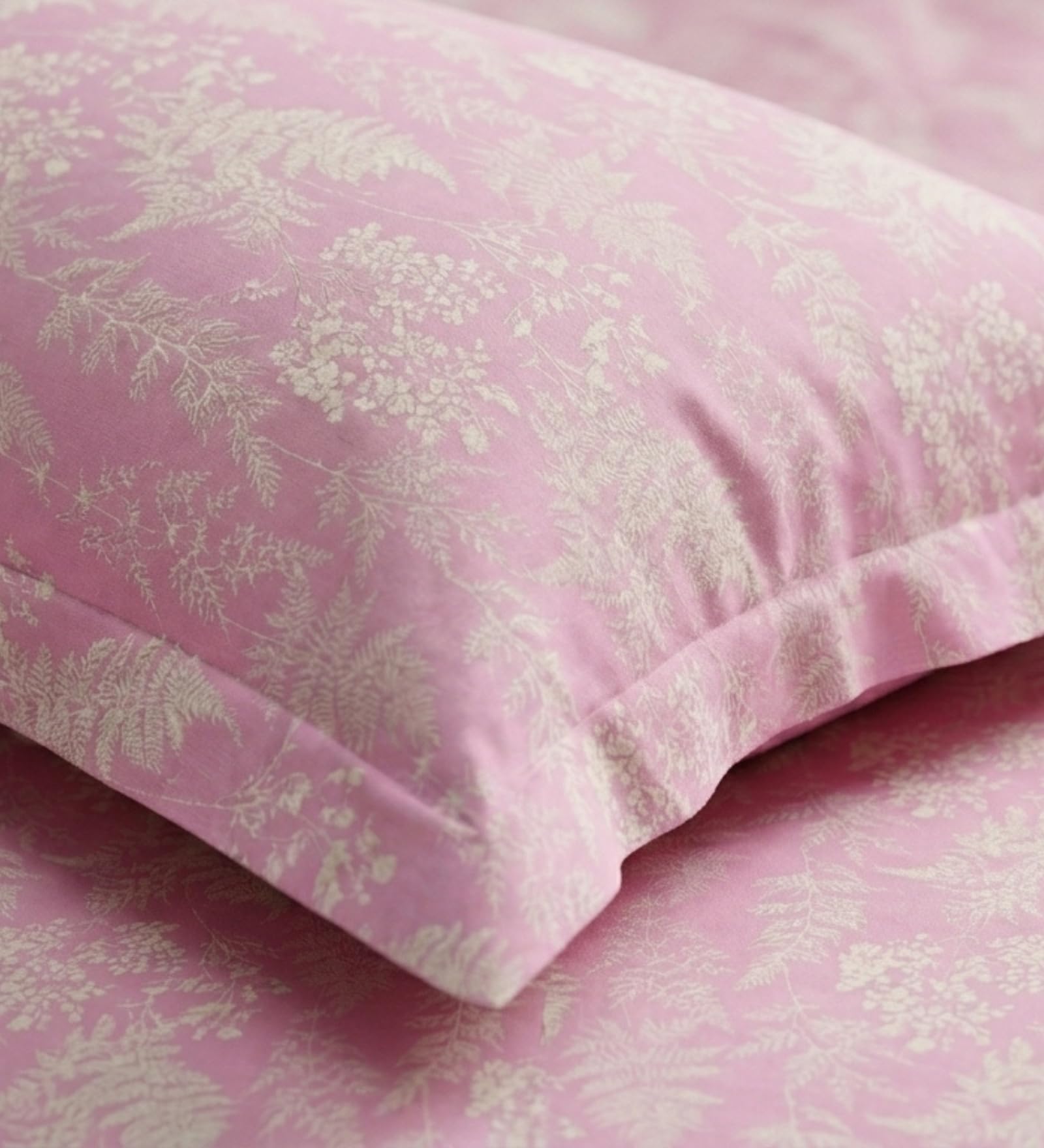 Mafatlal King Size Bedsheet - Beige Blue Leaf Print -30