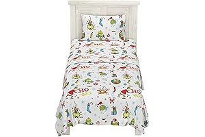 Cozy Nights with The Grinch Flannel Sheet Set