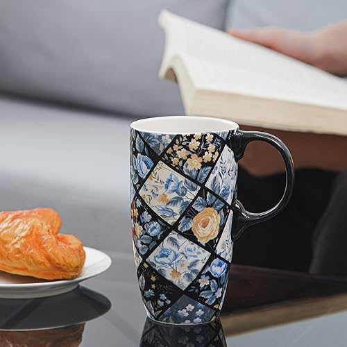 Miniatura 5 de DUSVALLY Taza de cerámica taza de café de viaje taza de café de porcelana con tapa y caja a prueba de derrames, 17 onzas, flor azul