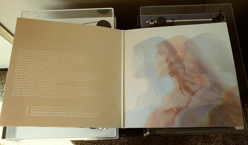 Amazon.co.jp: Golden Hour: ミュージック