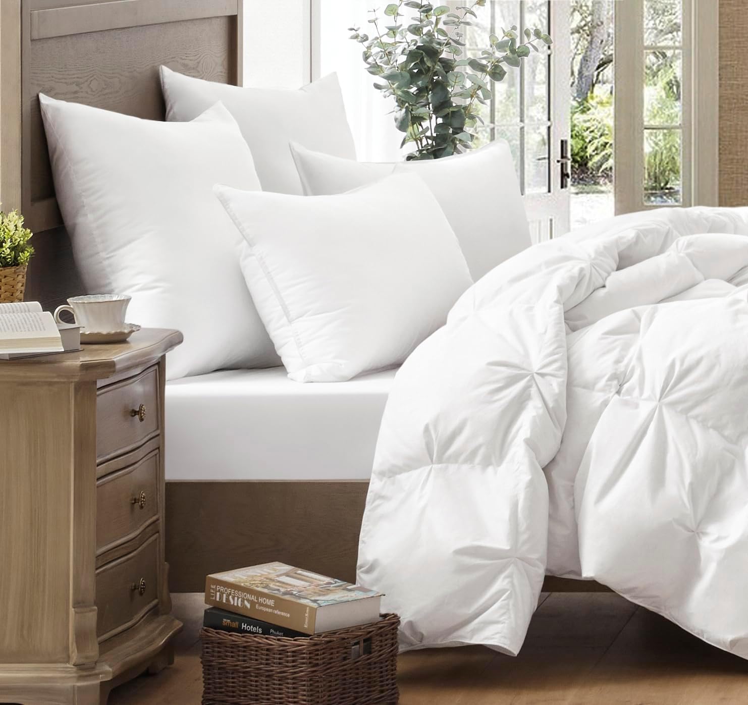 Goose Feathers and Down White Pillows Bed Sleeping Hotel Collection Pillows Set of 2 Queen Size
