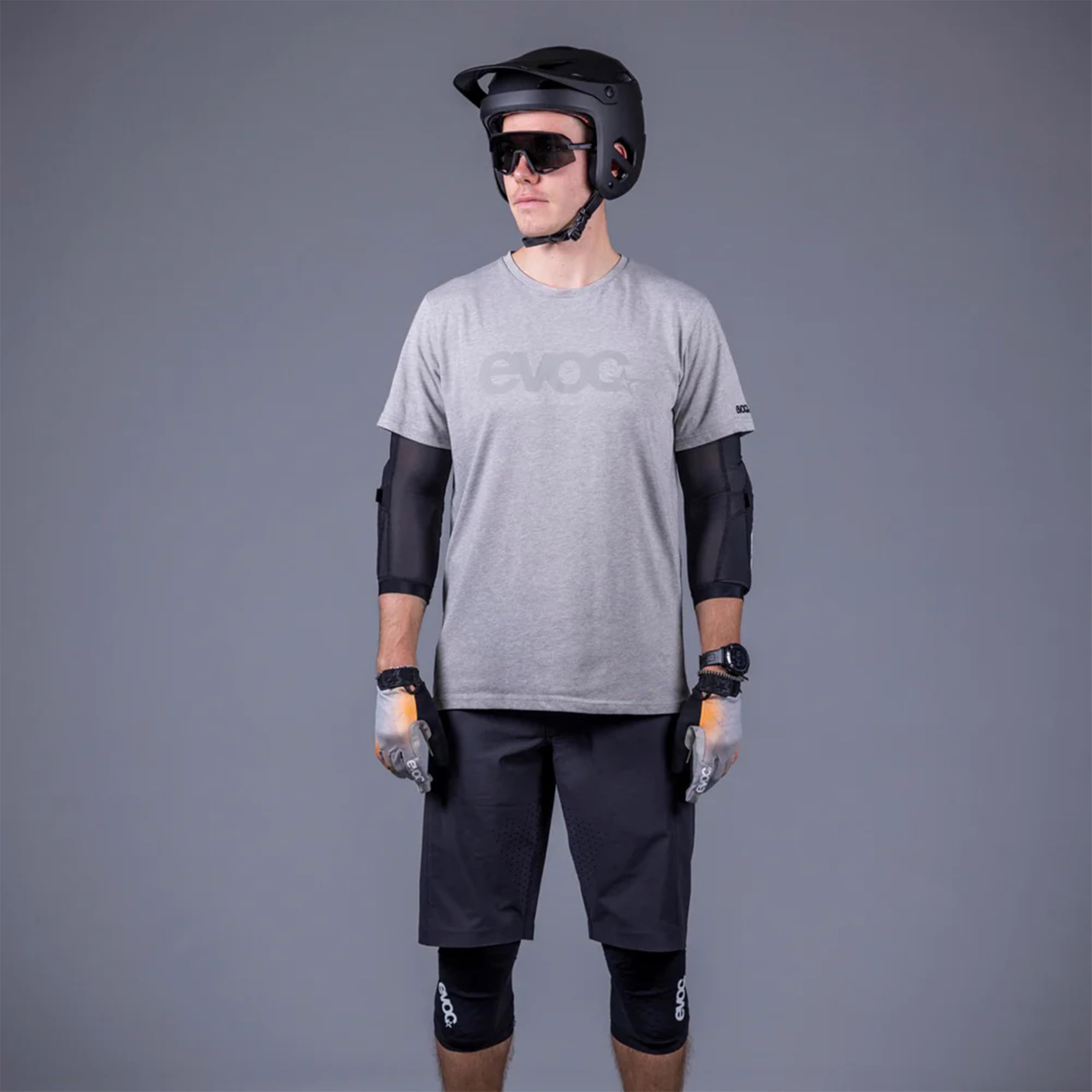 EVOC Elbow Protector LS Flex Lite Coderas Ligeras para MTB Protectores de Brazos Coderas con protección de Nivel 1 Negro, Talla única, 1 Pack