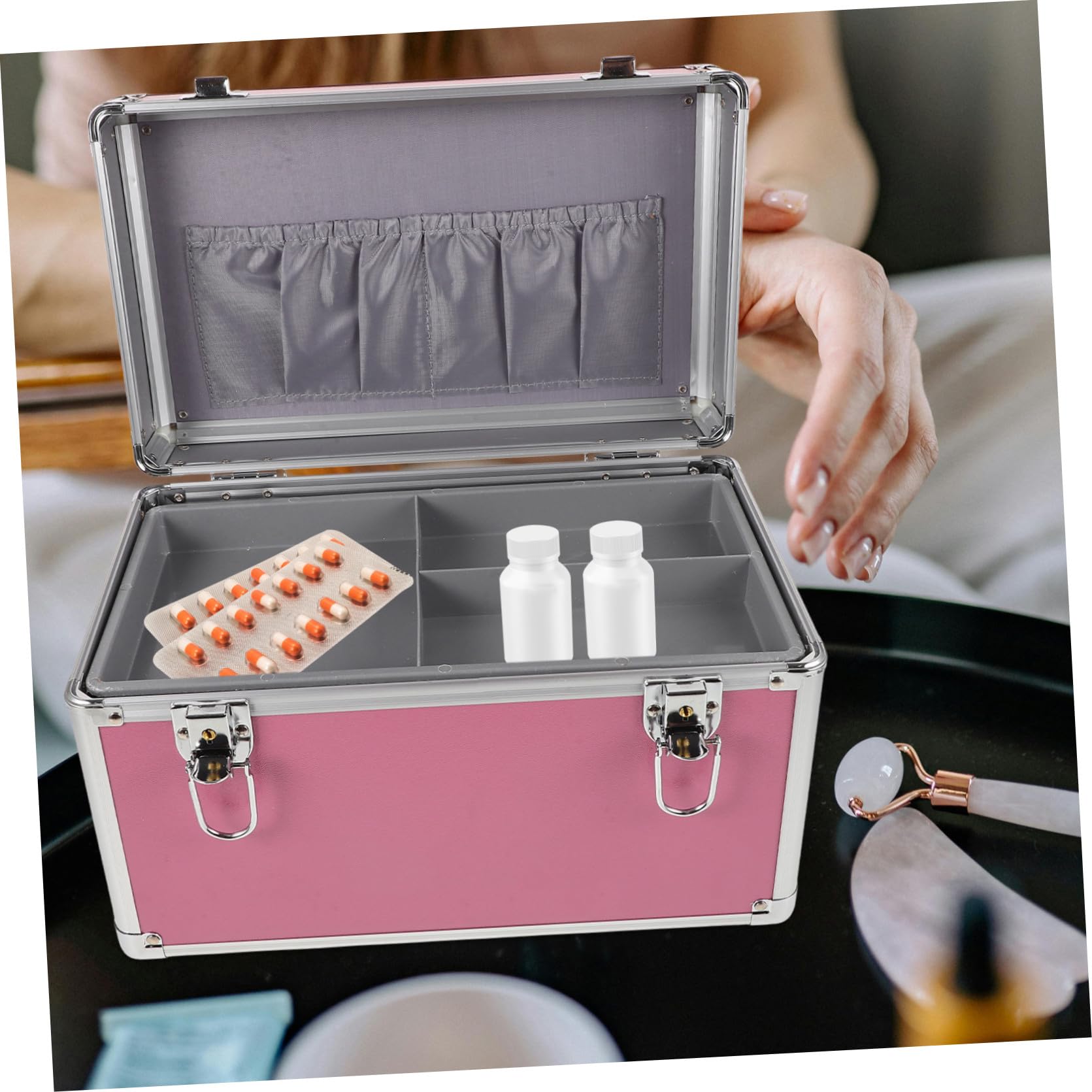 Scatola Porta Medicinali Portatile Organizer Pronto Soccorso Leggero Con Maniglia Capacità Per Casa e Ufficio Pratica e Multi-funzionale Per Viaggi e Emergenze