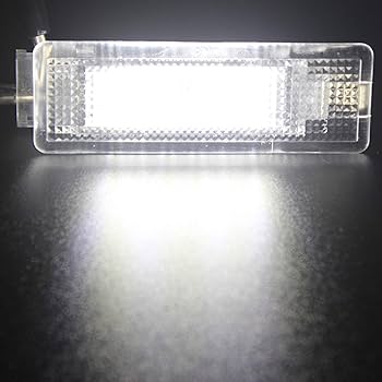 これだけでインテリアが変わる！フォルクスワーゲン公式　パーティーライト新品電池付 Amazon | オートスタイル Autostyle VW LEDライトドア