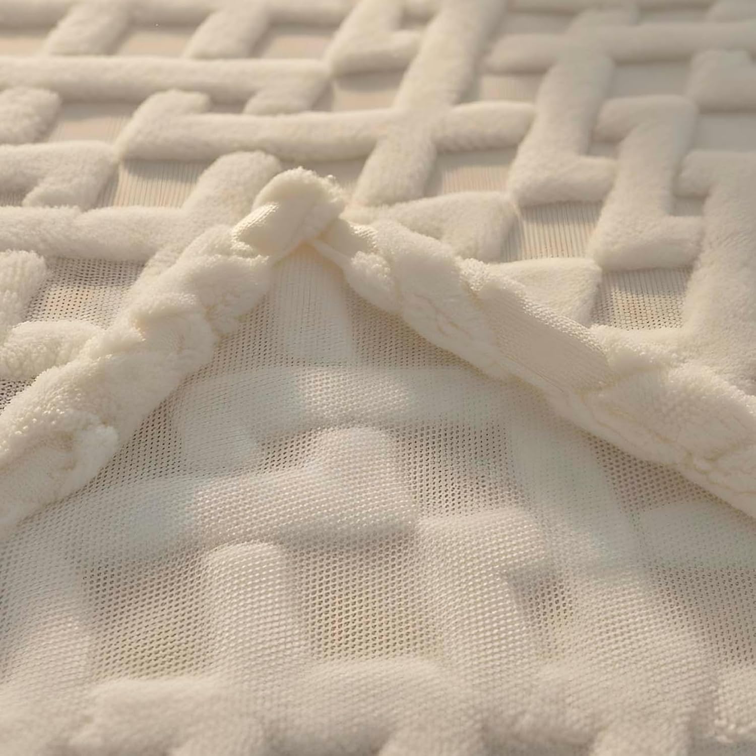 Geometric Jacquard Bedspread for Twin, Full, Queen & King Beds | Lightweight Cotton Blend Bed Blanket Coverlet for Bedding, All Season Comfort, Versatile Decorative Throw
