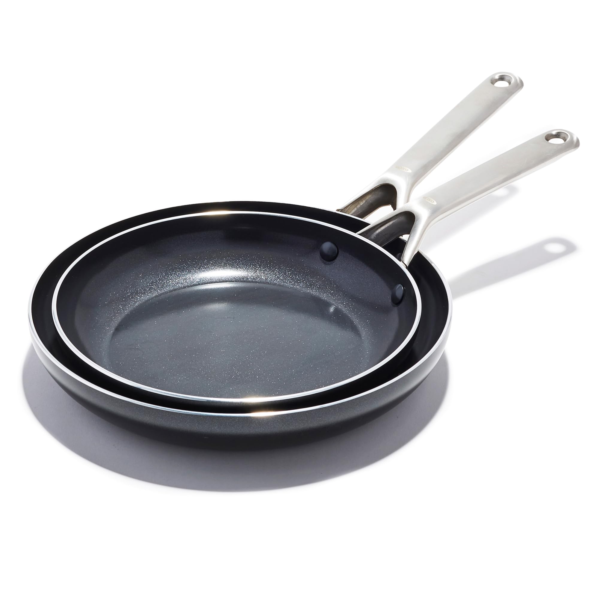OXO Agility Series 24cm & 28cm Frying Pan Set – No-PFAS Ceramic Non-Stick, Quick-Heating Aluminium, Induction-Ready Base, Oven & Dishwasher Safe, Sturdy Stainless Steel Handles, Chip-Resistant Rims