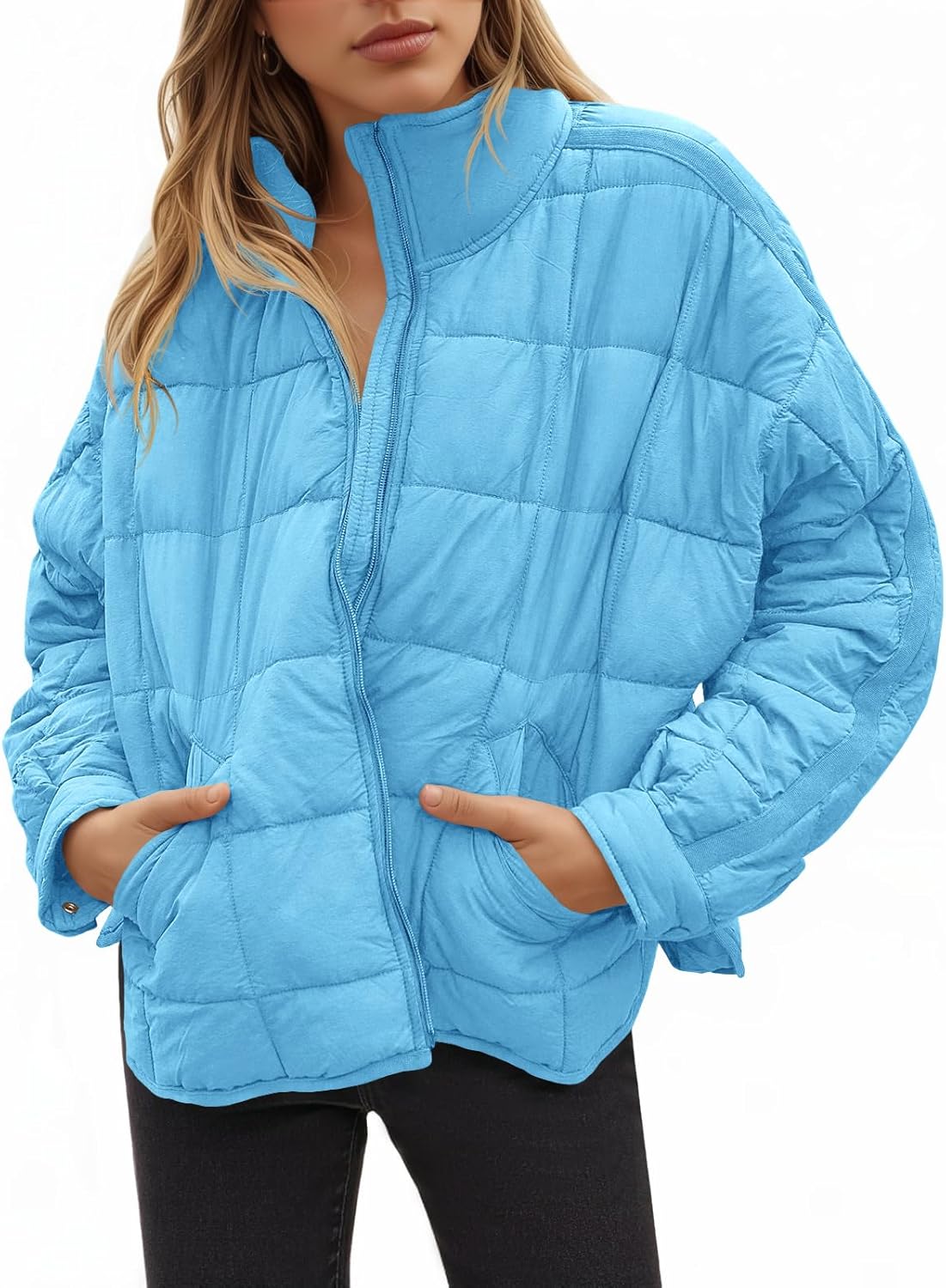 Aiopr Women's Oversized Lightweight Down Coat Long Sleeve Zip Packable Short Puffer Jackets