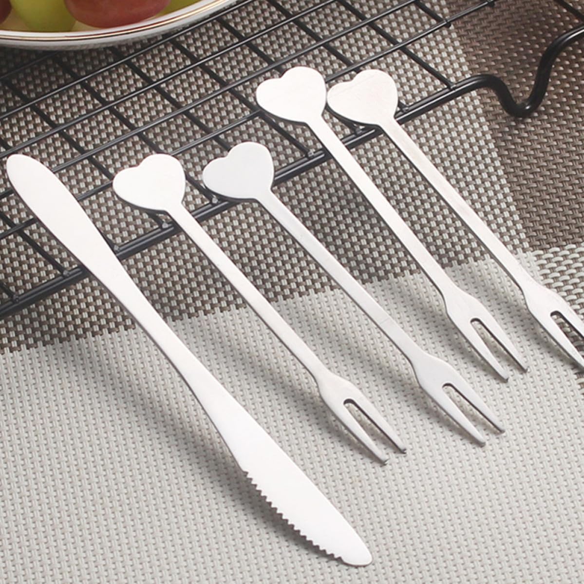 Ciieeo Heart Fruit Forks with Stainless Steel Dessert Forks 10pcs and Stylish Fashion Design Party Food Picks Cafe Party Supplies