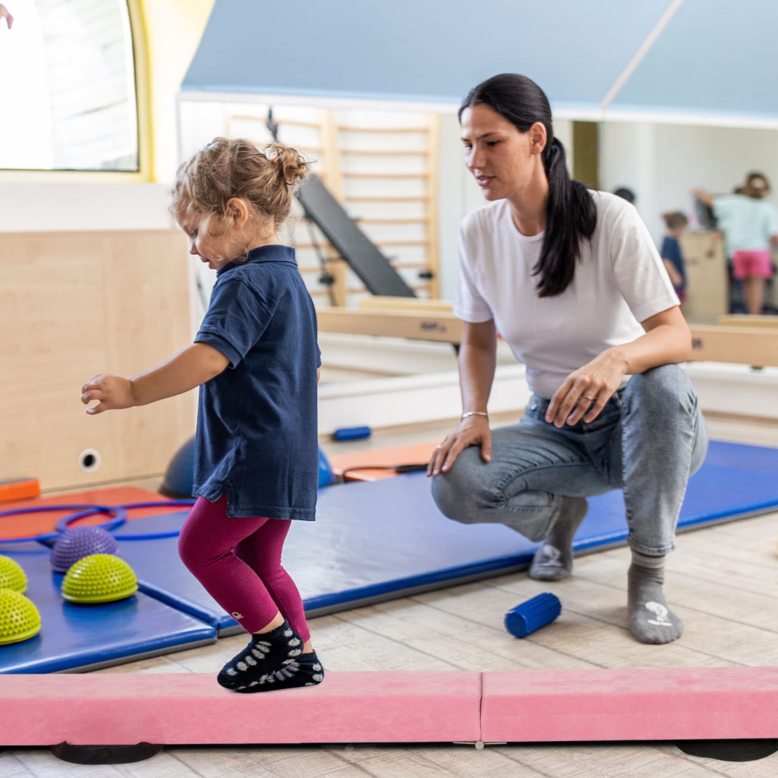 GYMAX Poutre Gymnastique pour Enfant, Poutre d'Équilibre Pliable 210CM, Portable, Robuste en Bois Massif, avec Patins Antidérapant & Surface Douce, Transport Facile, pour Danse/Fitness (Rose)