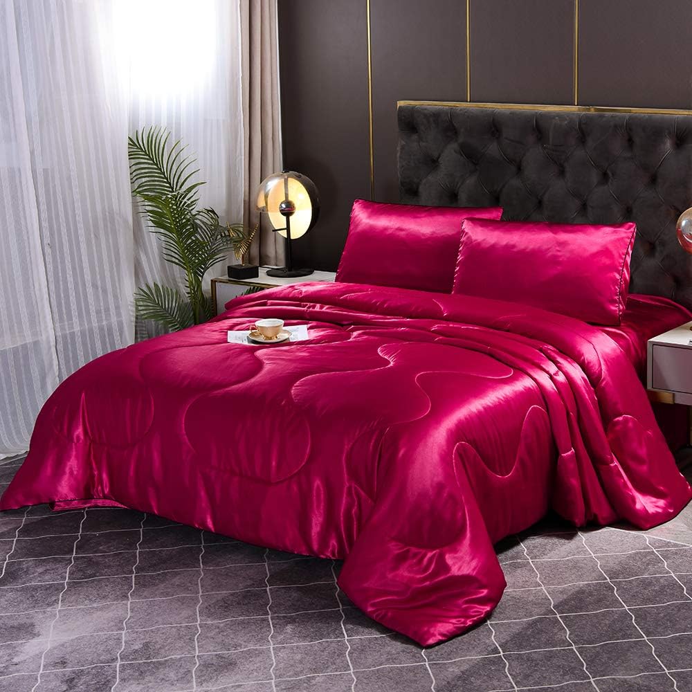 SisherSatin Silky Comforter Set Soft Red Luxury Super Soft Microfiber Bedding Quilt Sets Full/Queen 3Pcs Light Weighted Quilt Bed Set (Red, Queen 88-by-88-inches)