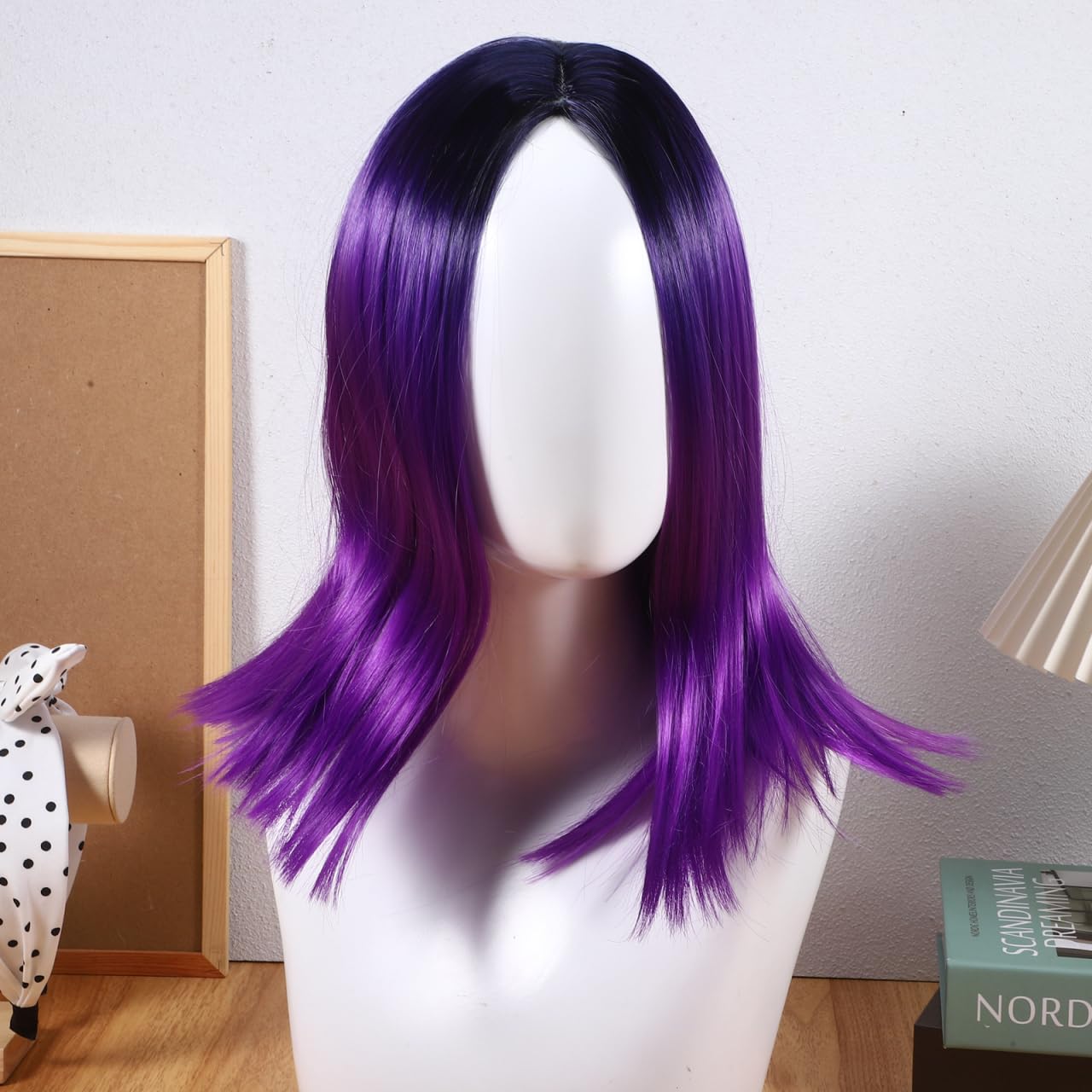 Lurrose Parrucche sintetiche colorate corte ad alta temperatura da donna in pizzo sfumato dritto Bob Cosplay parrucca capelli umani Cap viola