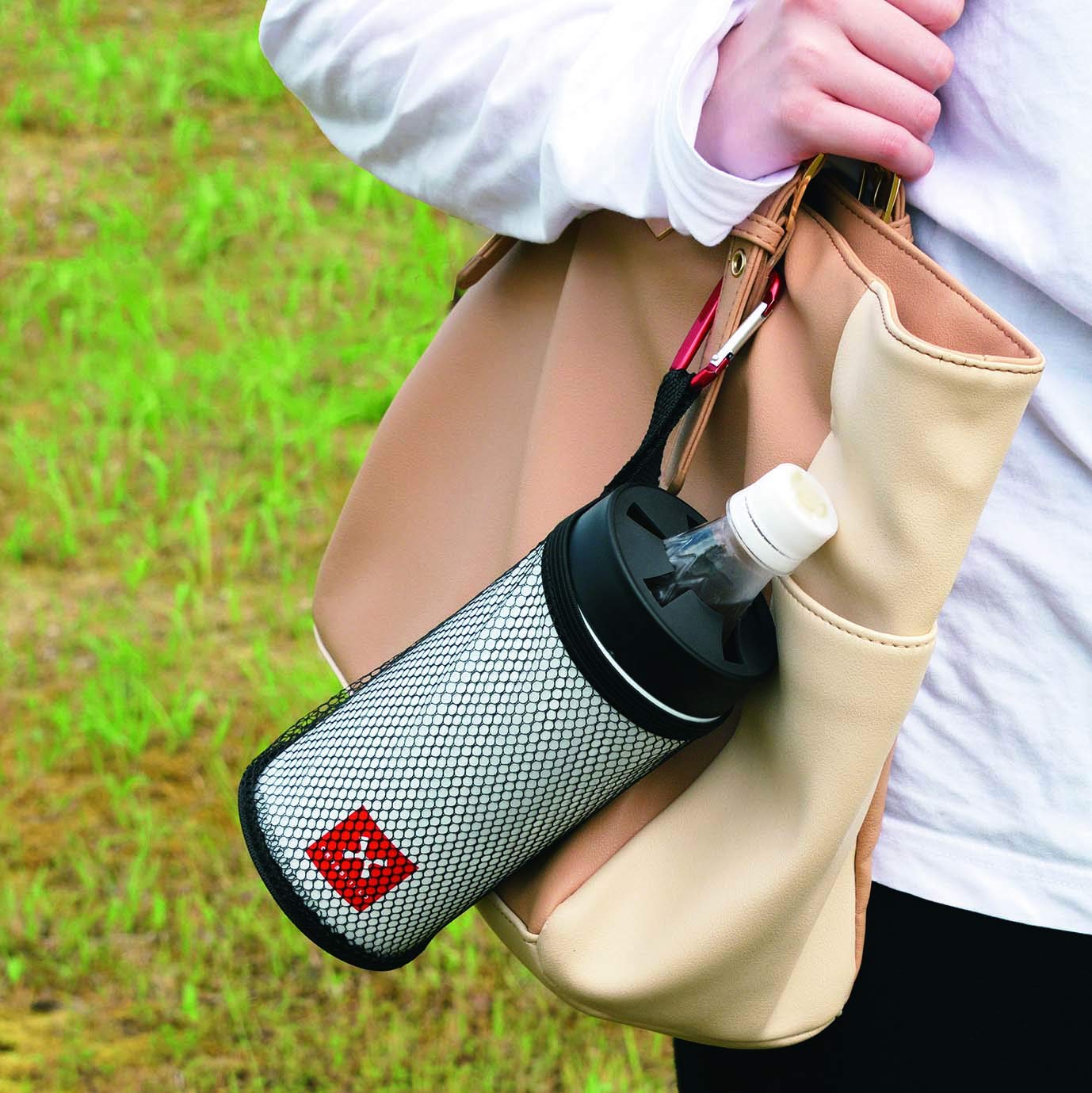 Amazon｜カクセー ペットボトルホルダー 真空 二重ステンレス 500ml
