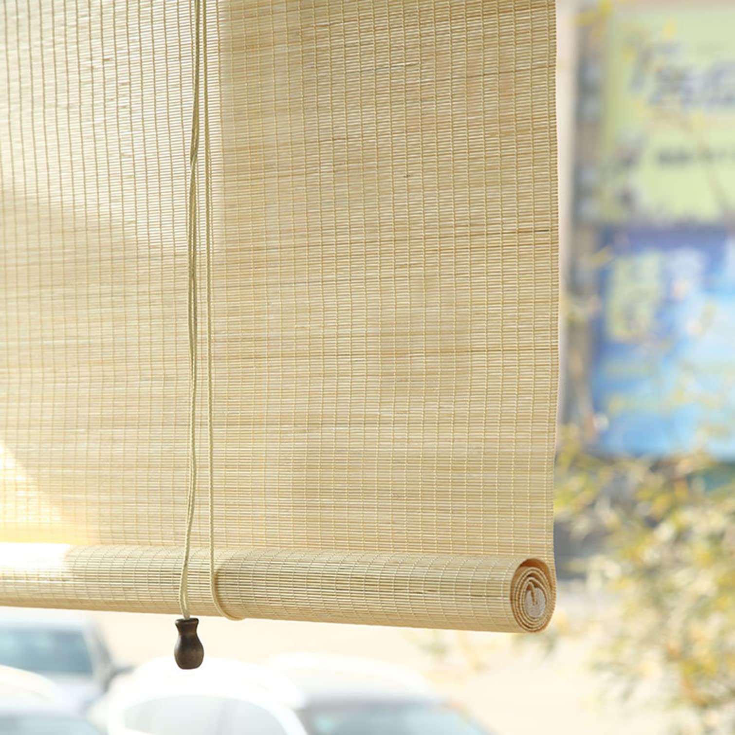 Store enrouleur en bambou naturel pour une ambiance zen sur la terrasse ou dans le salon