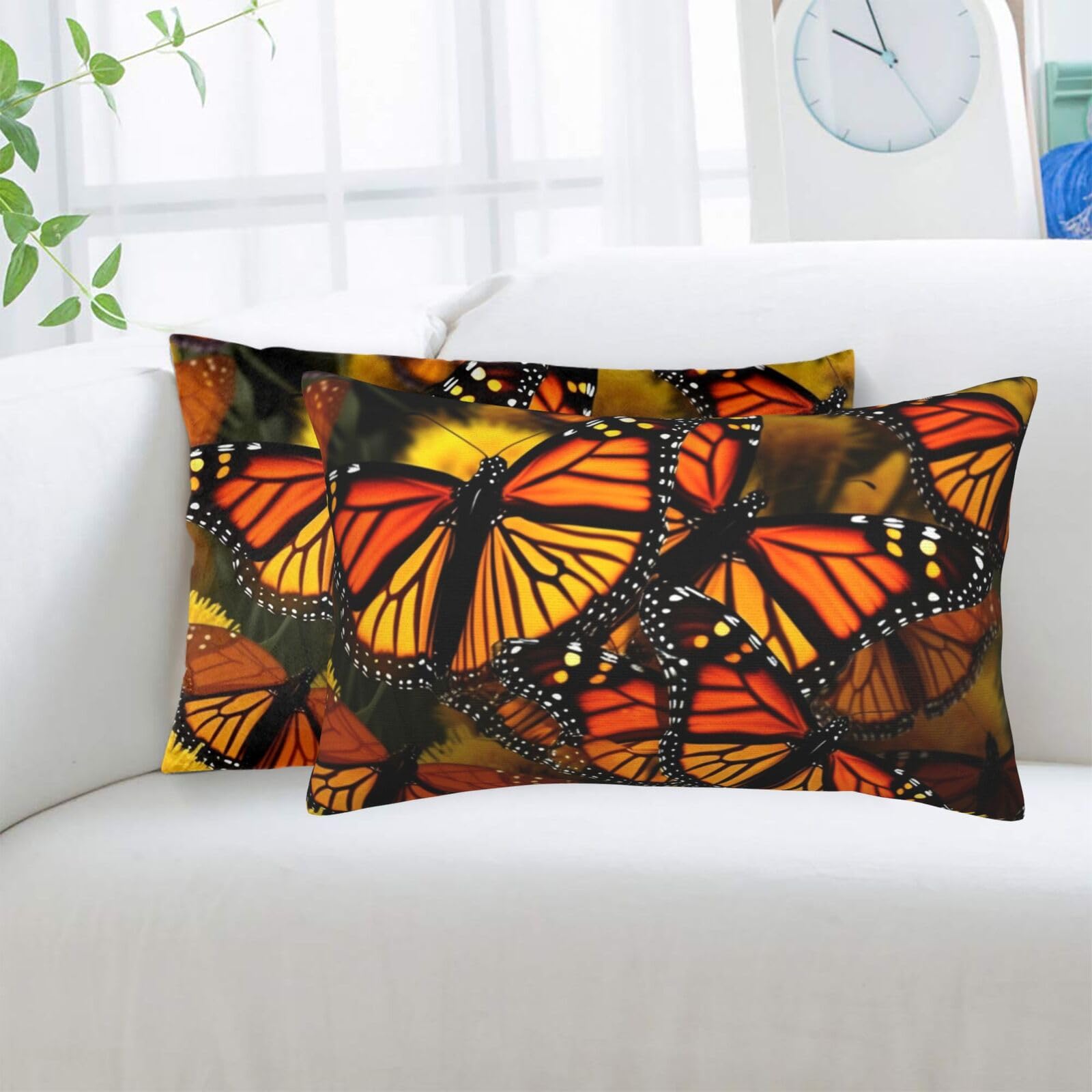Housses de coussin papillon monarque pour décorer une chambre à coucher ou un canapé cosy