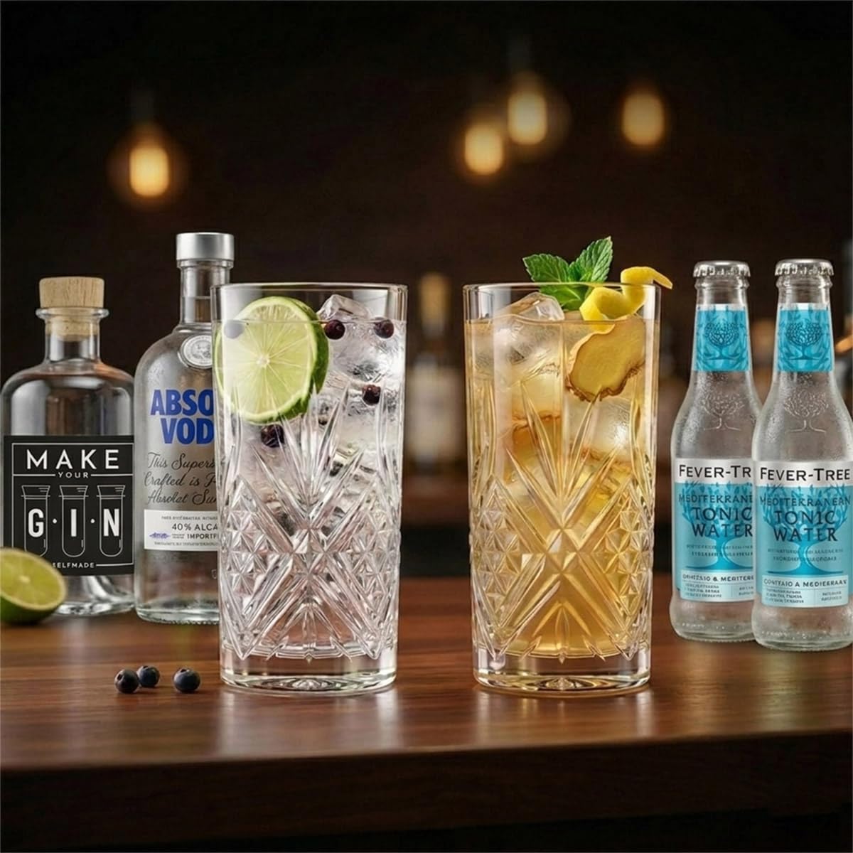 Make Your Gin Geschenkset schwarz -Absolut Vodka, Fever-Tree Mediterranean Tonic Water 500ml + Botanicals - Kopi Luwak von freilebenden Tieren+ Bar Trichter + Anleitung mit Rezept + 6x Longdrinkglas