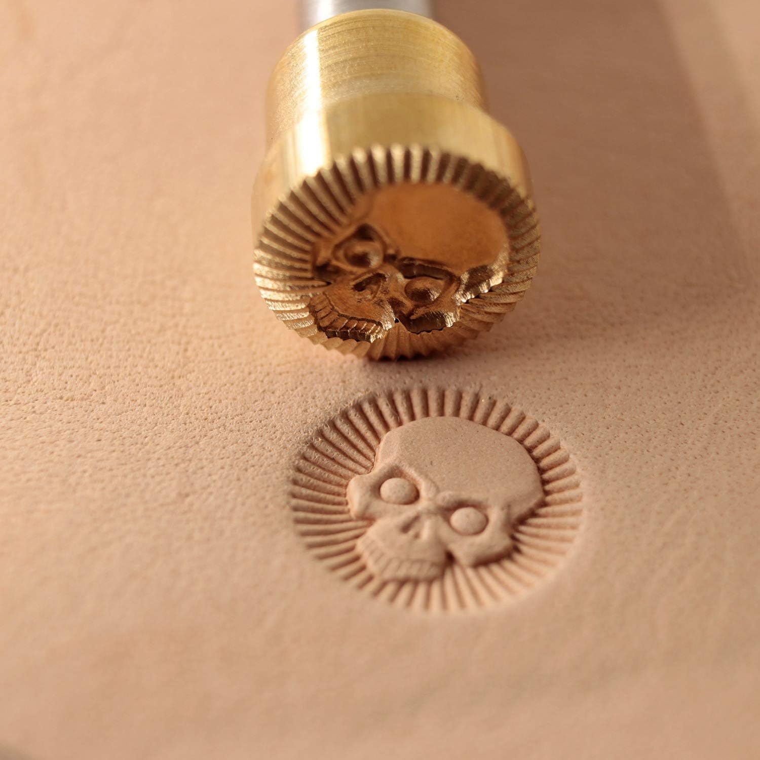 DandS ltd Leather Stamp Tool, Skull, Professional Steel Craft Tool for Leatherworking, Embossing, Carving & Stamping Leather Projects, Belts Wallets & DIY Projects Compatible with Mallet #373